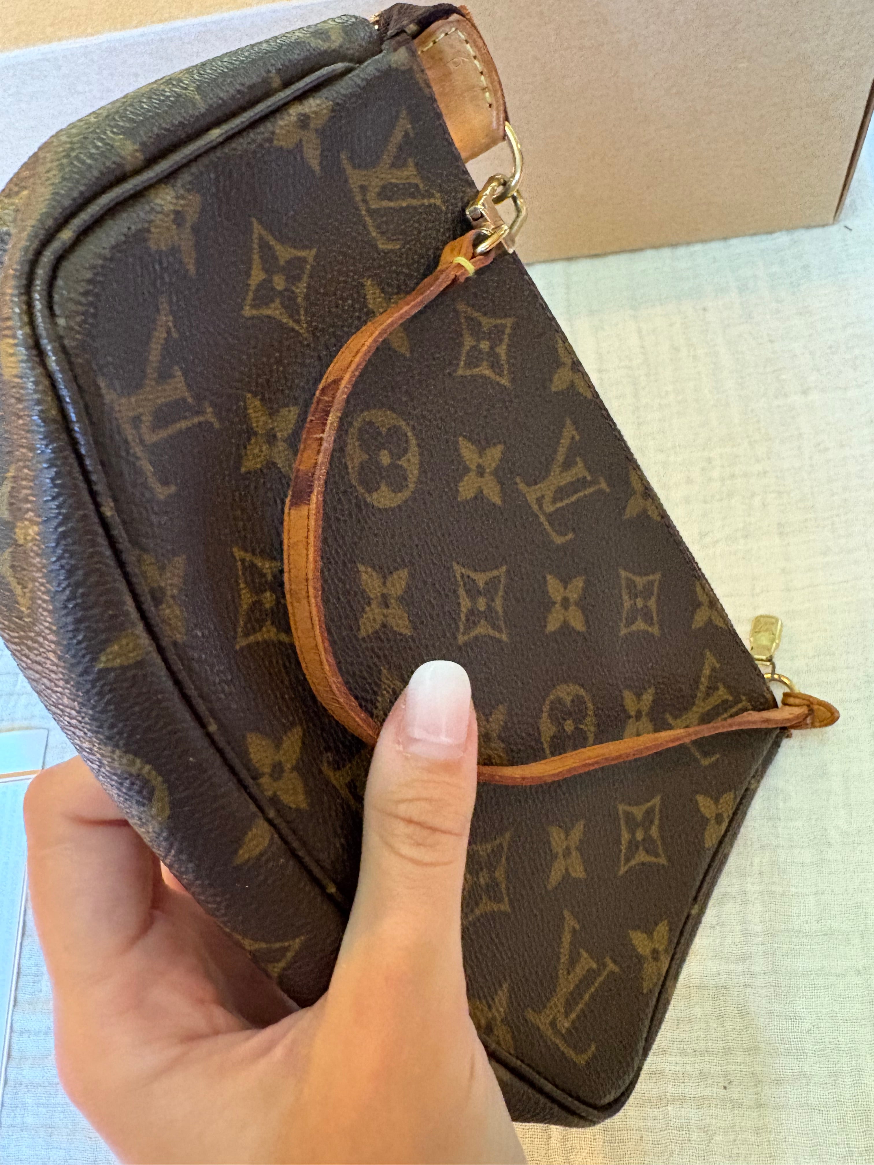 Louis Vuitton Pochette vintage
