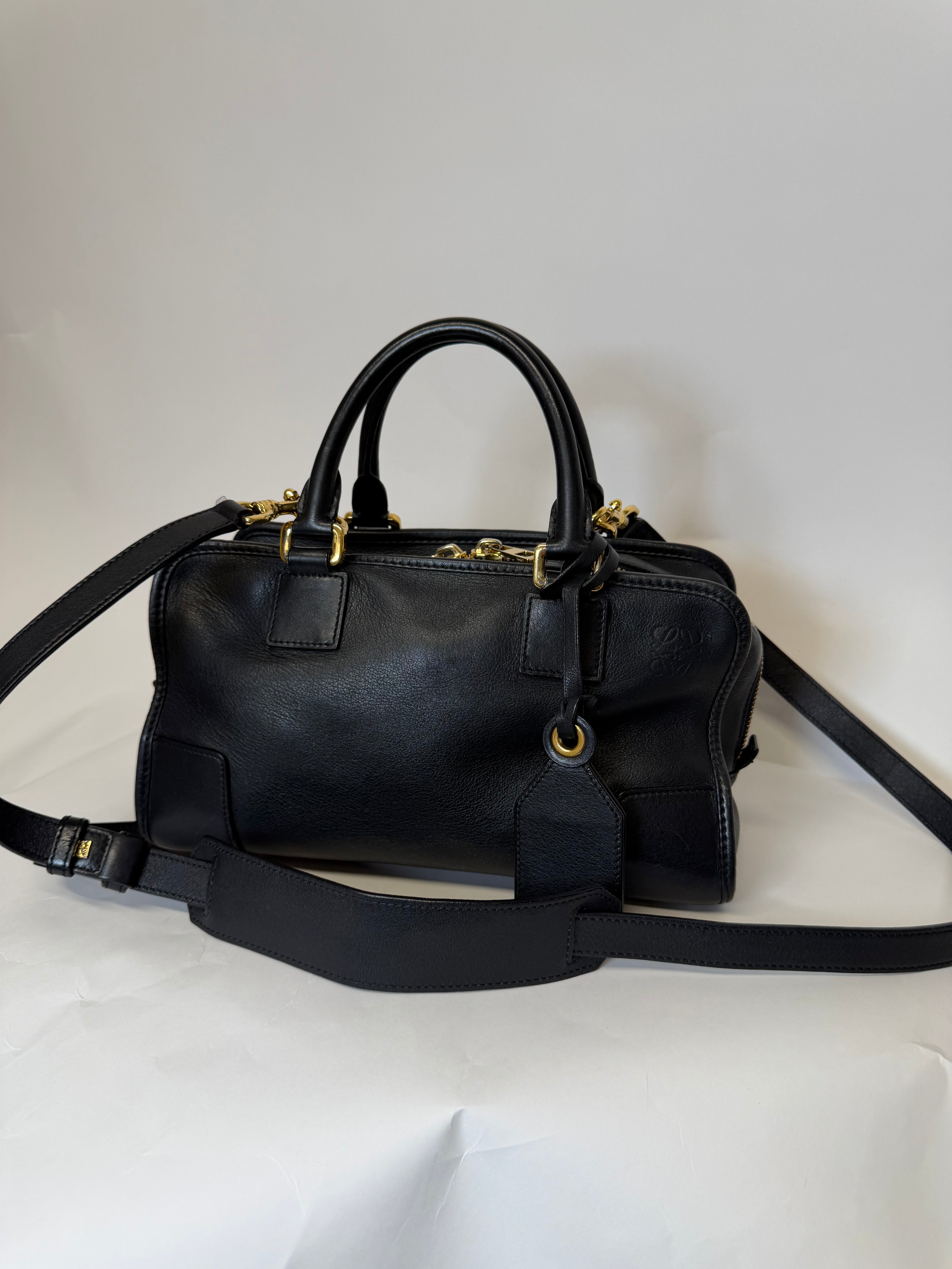 Loewe Amazona 28 Negro modelo nuevo con bandolera