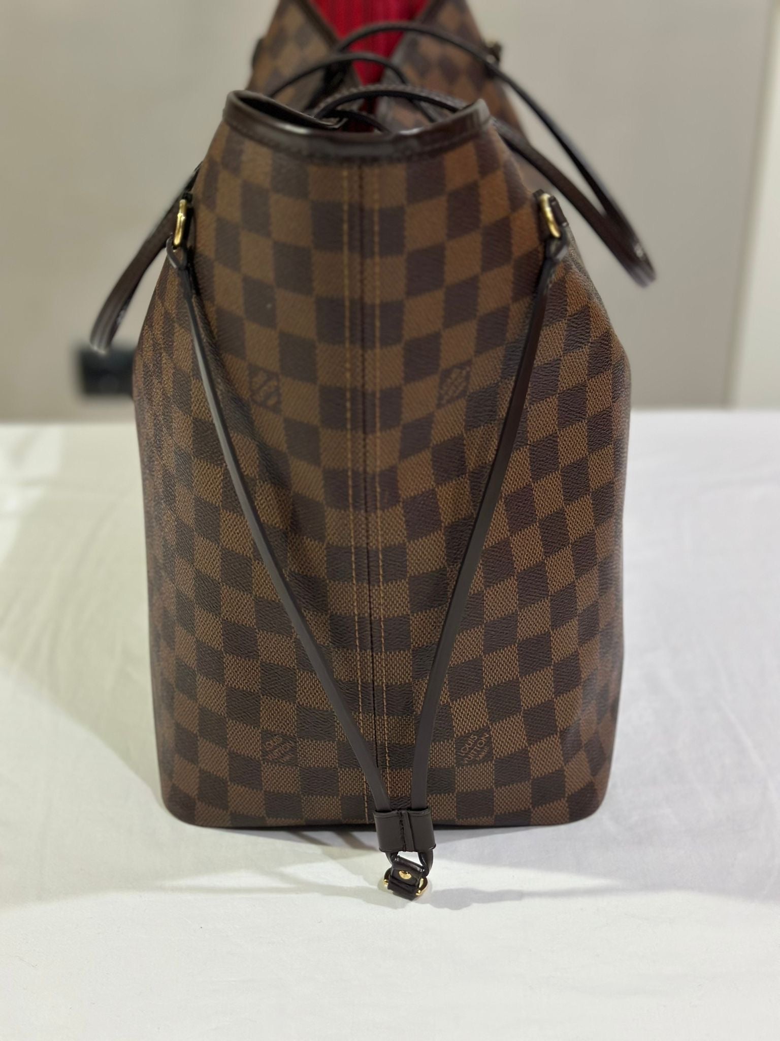 El Louis Vuitton Neverfull GM Damier Ebene