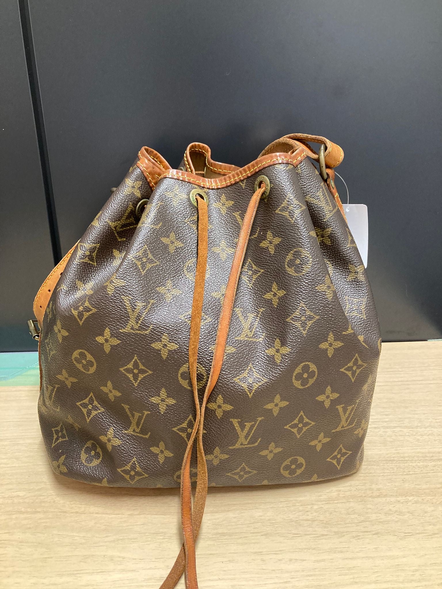 Louis Vuitton Petit noé canvas monogram
