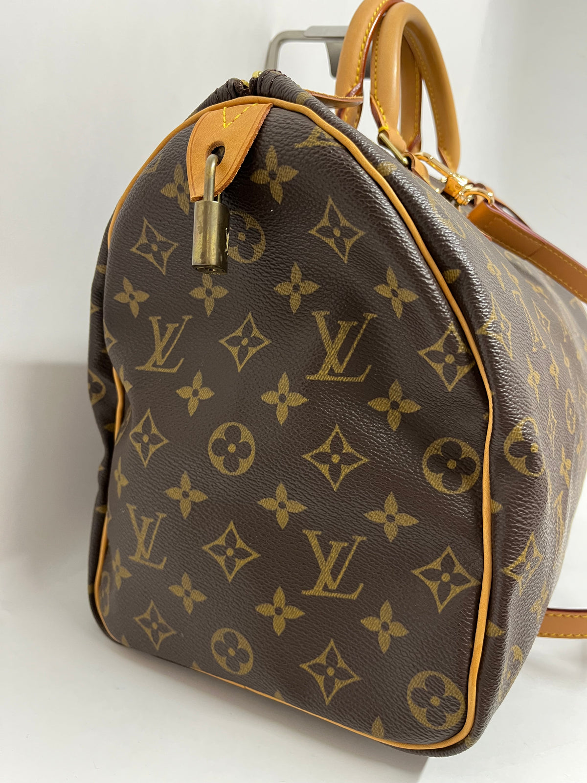 Louis Vuitton Speedy 35 Lona Monogram