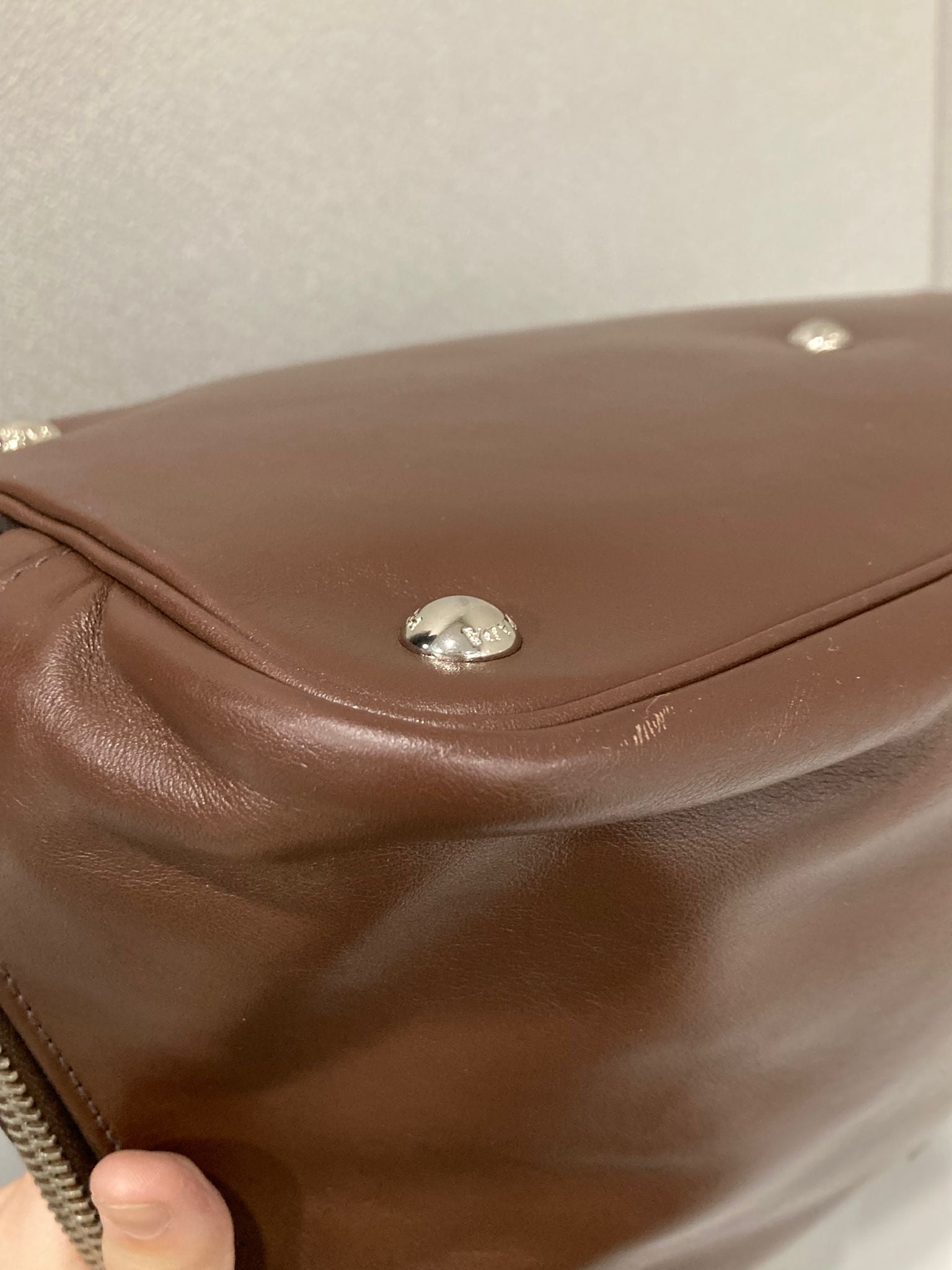 Prada Bauletto 2Way en piel marrón con bandolera