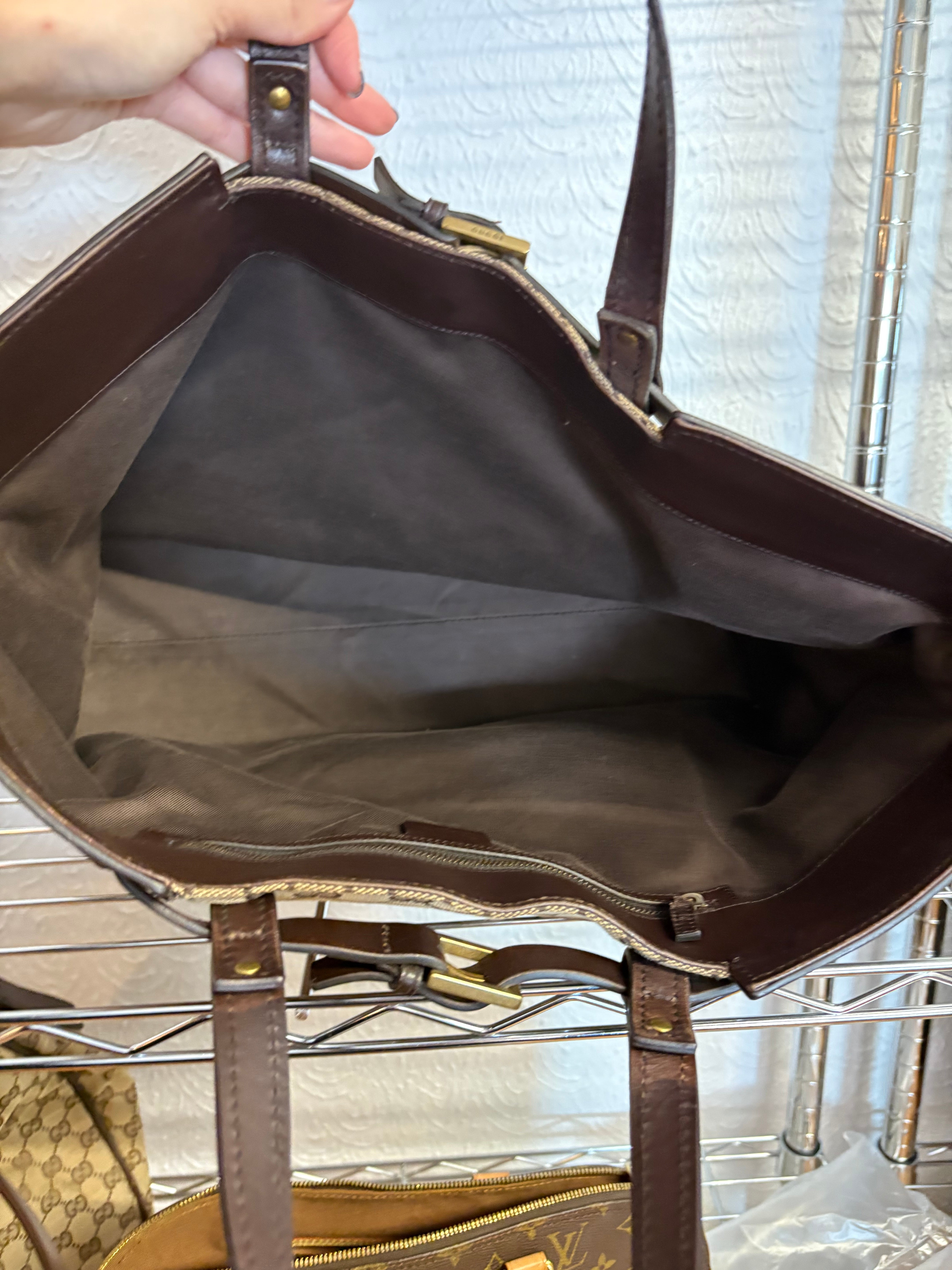 Gucci GG Canvas Belt Tote Shopper con hebilla