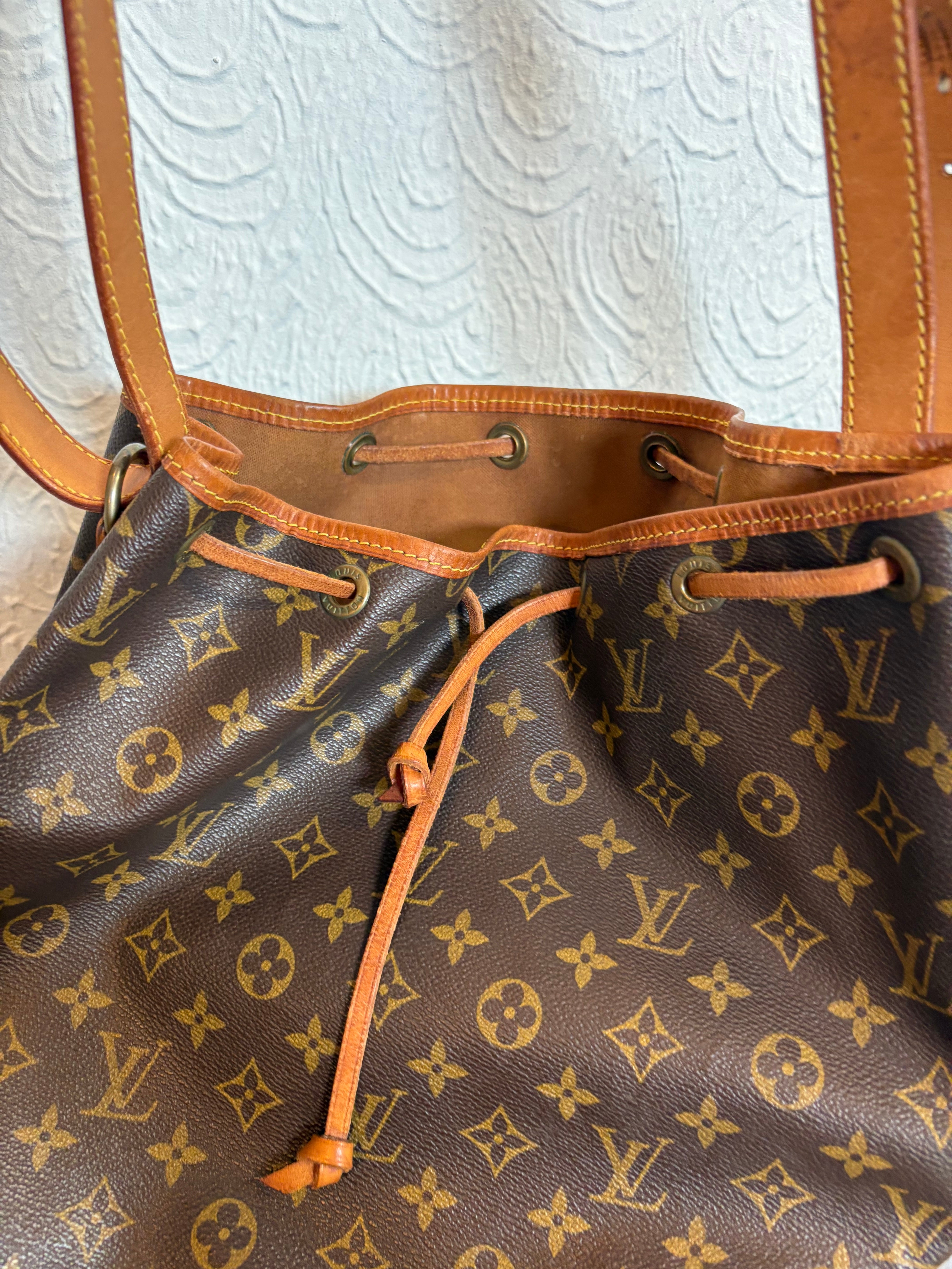 Louis Vuitton noè clásico vintage canvas monogram