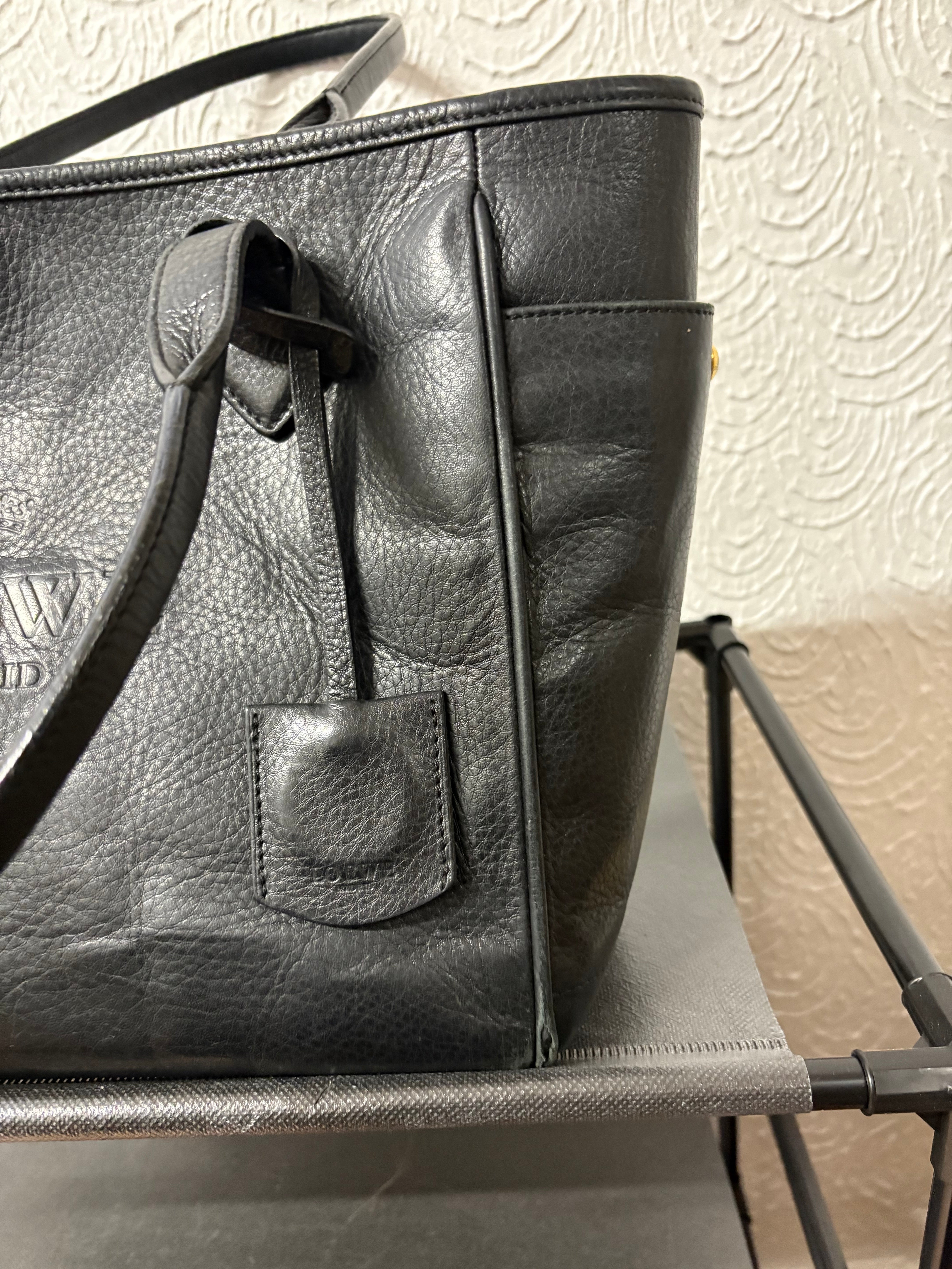 Loewe heritage tote negra vintage
