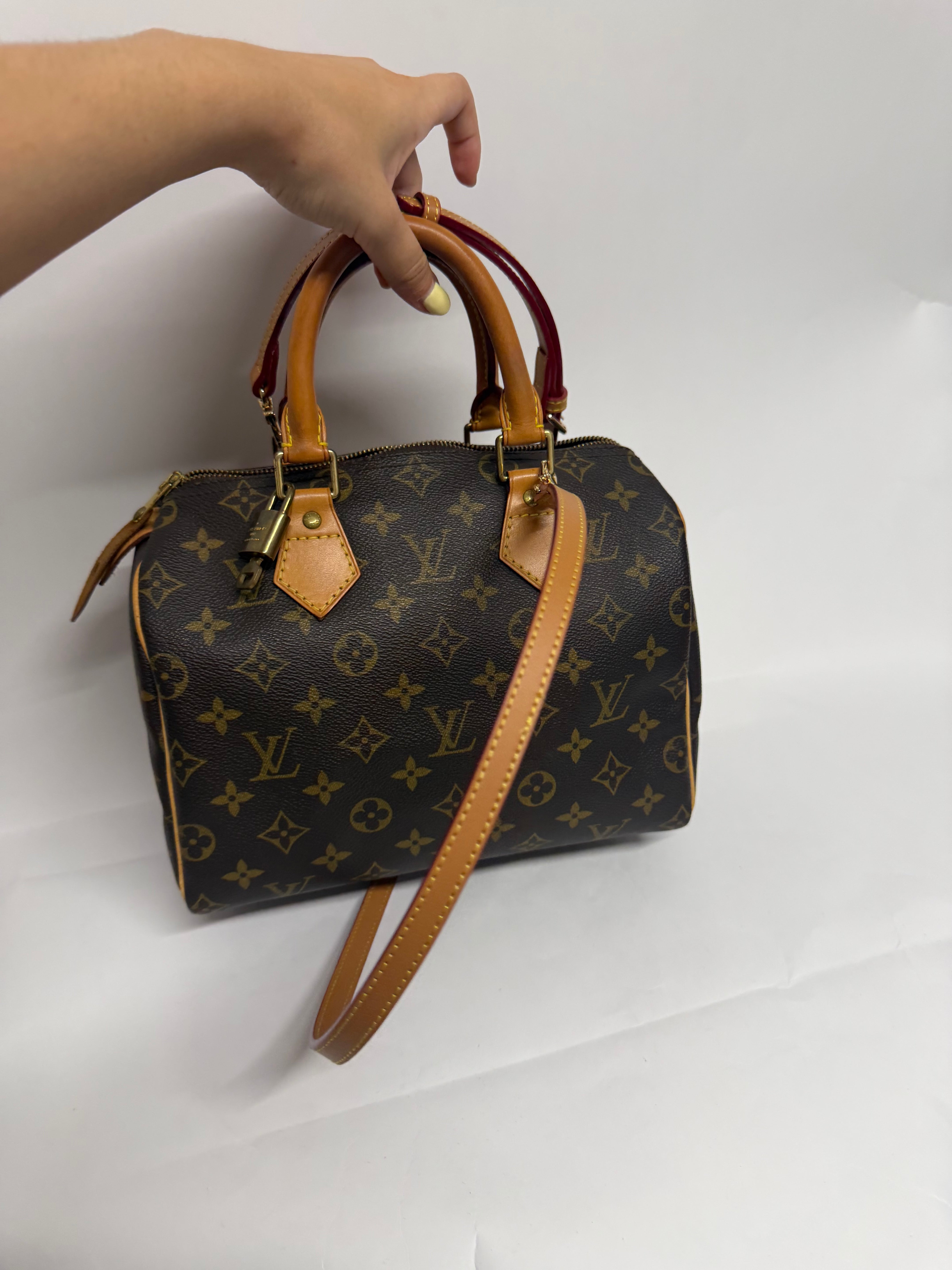 Louis Vuitton Speedy 25 SP1005