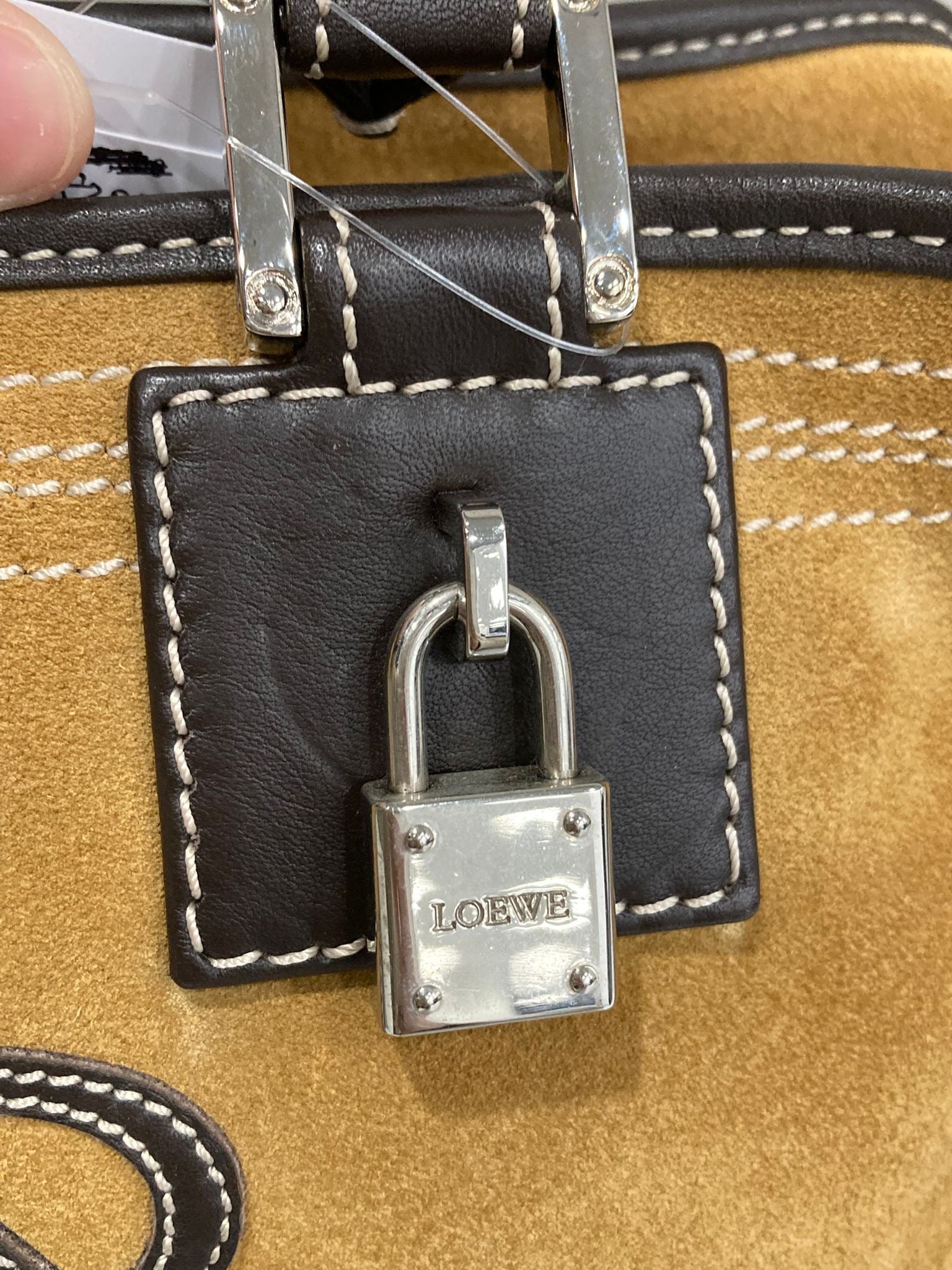 Loewe Amazona 28 Ante oro y Piel Camel/Marrón