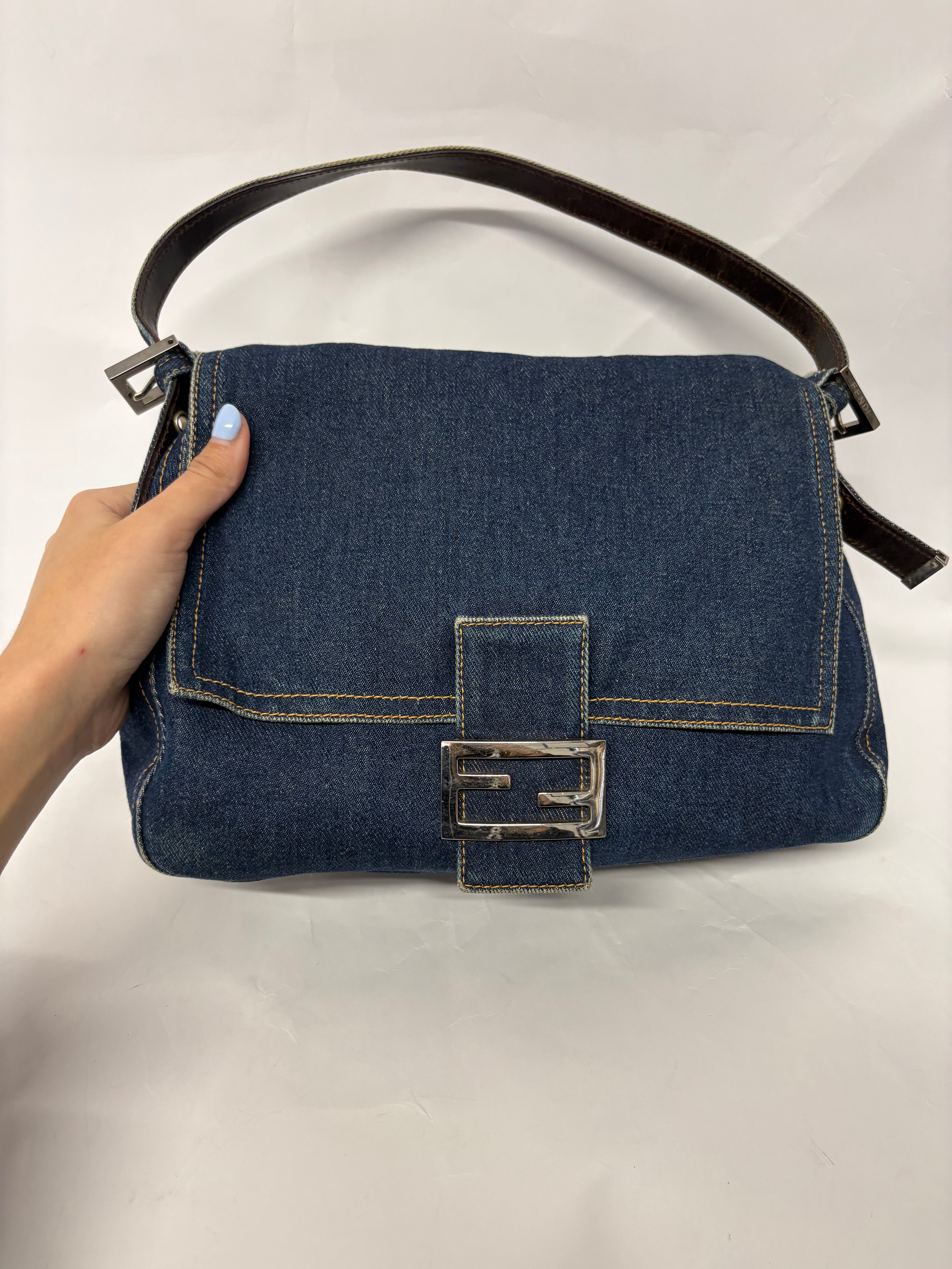 Fendi Mamma Baguette Denim - Icono Vintage