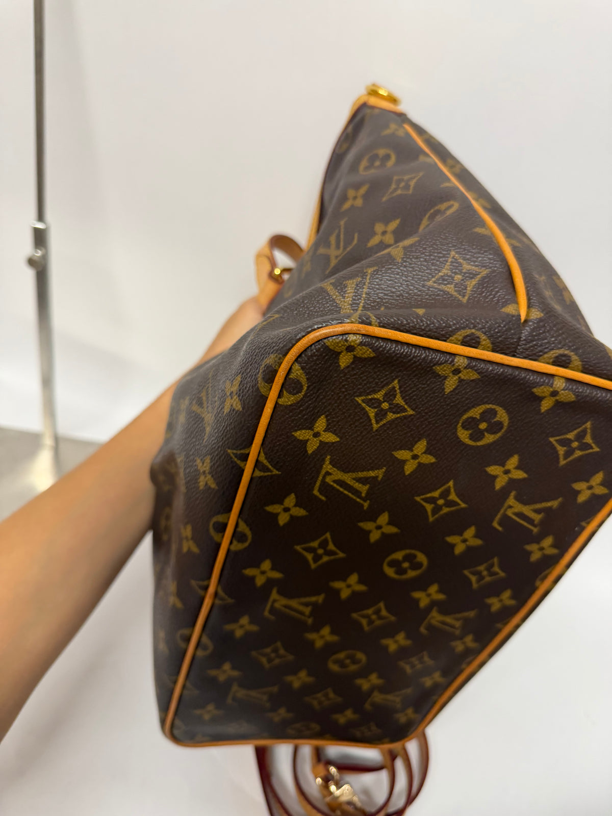 Louis Vuitton Palermo PM Monogram con Bandolera de Piel Heras Purse