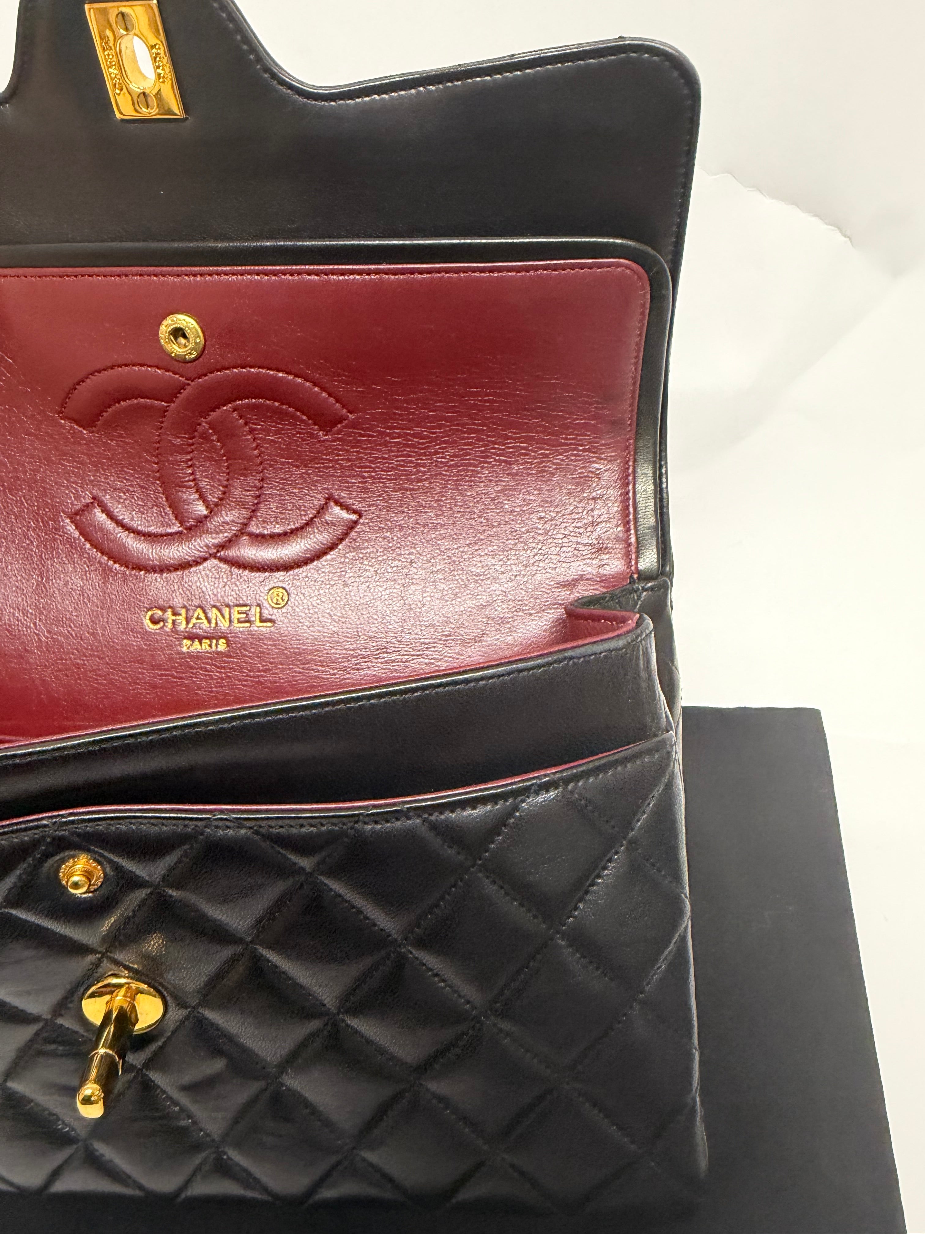 Chanel Timeless 25 Lambskin Negro Double Flap · Serie 2