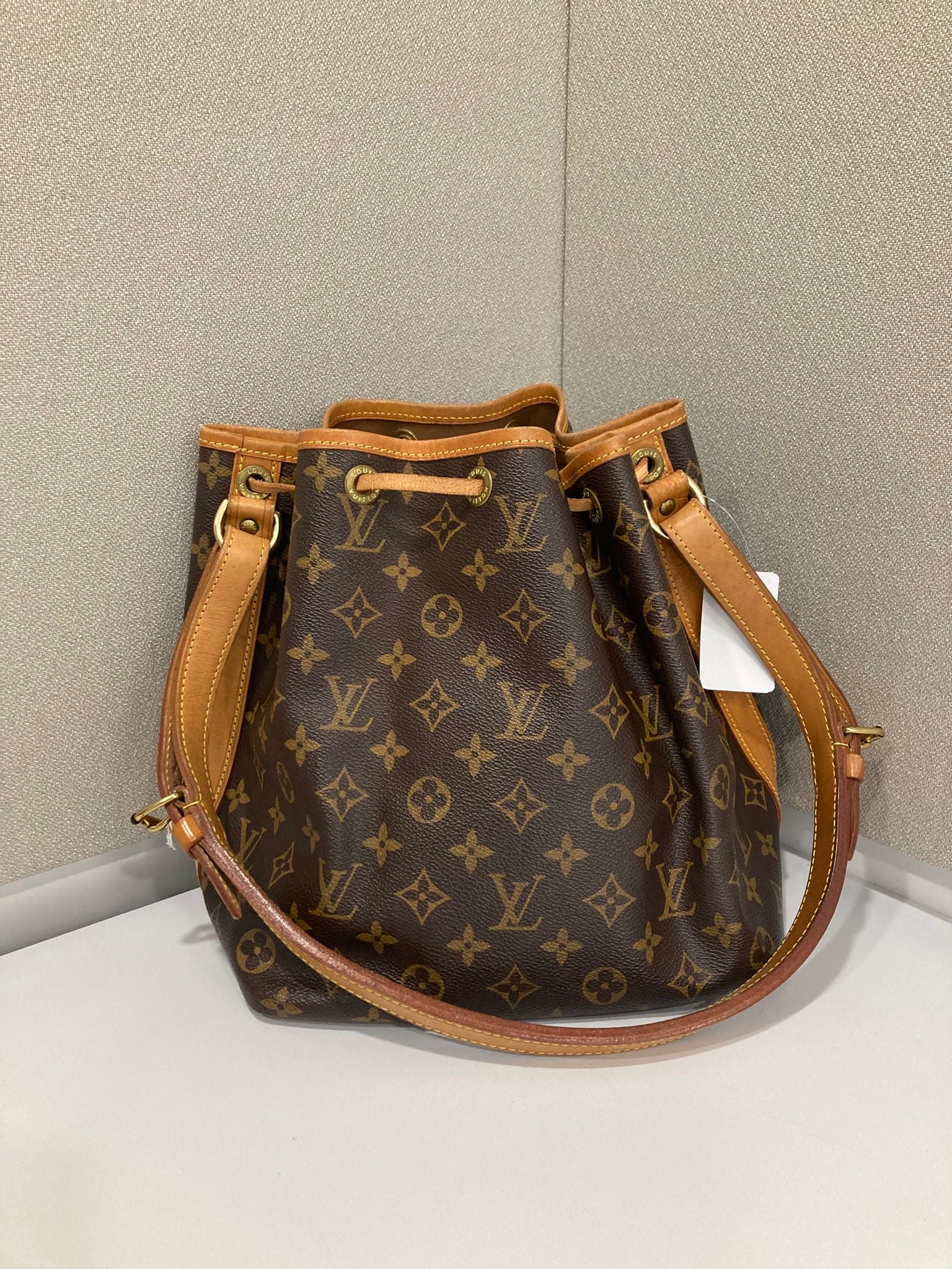 Louis Vuitton Petit Noé canvas monogram