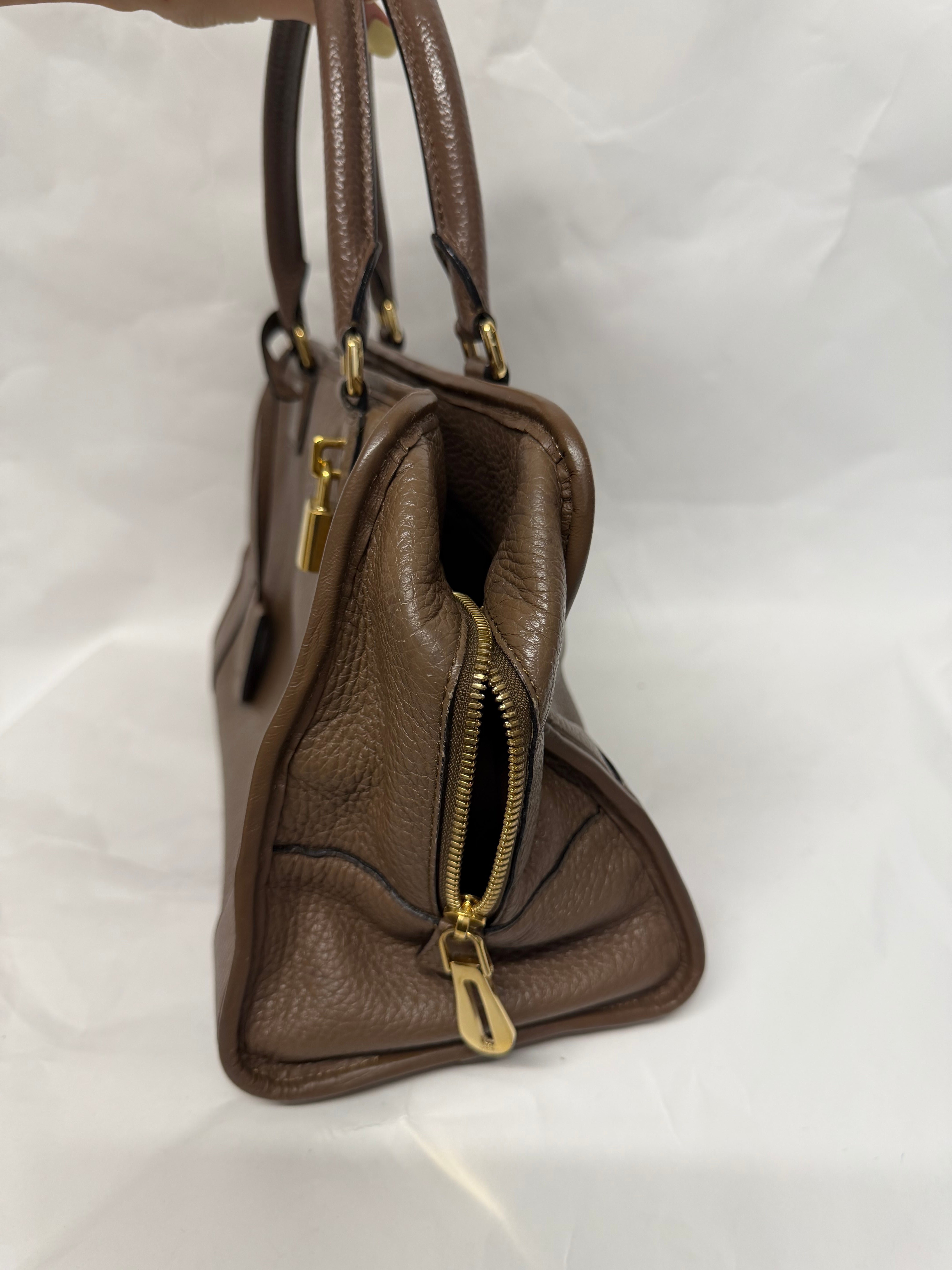 Loewe Amazona 36 Piel Becerro Marrón