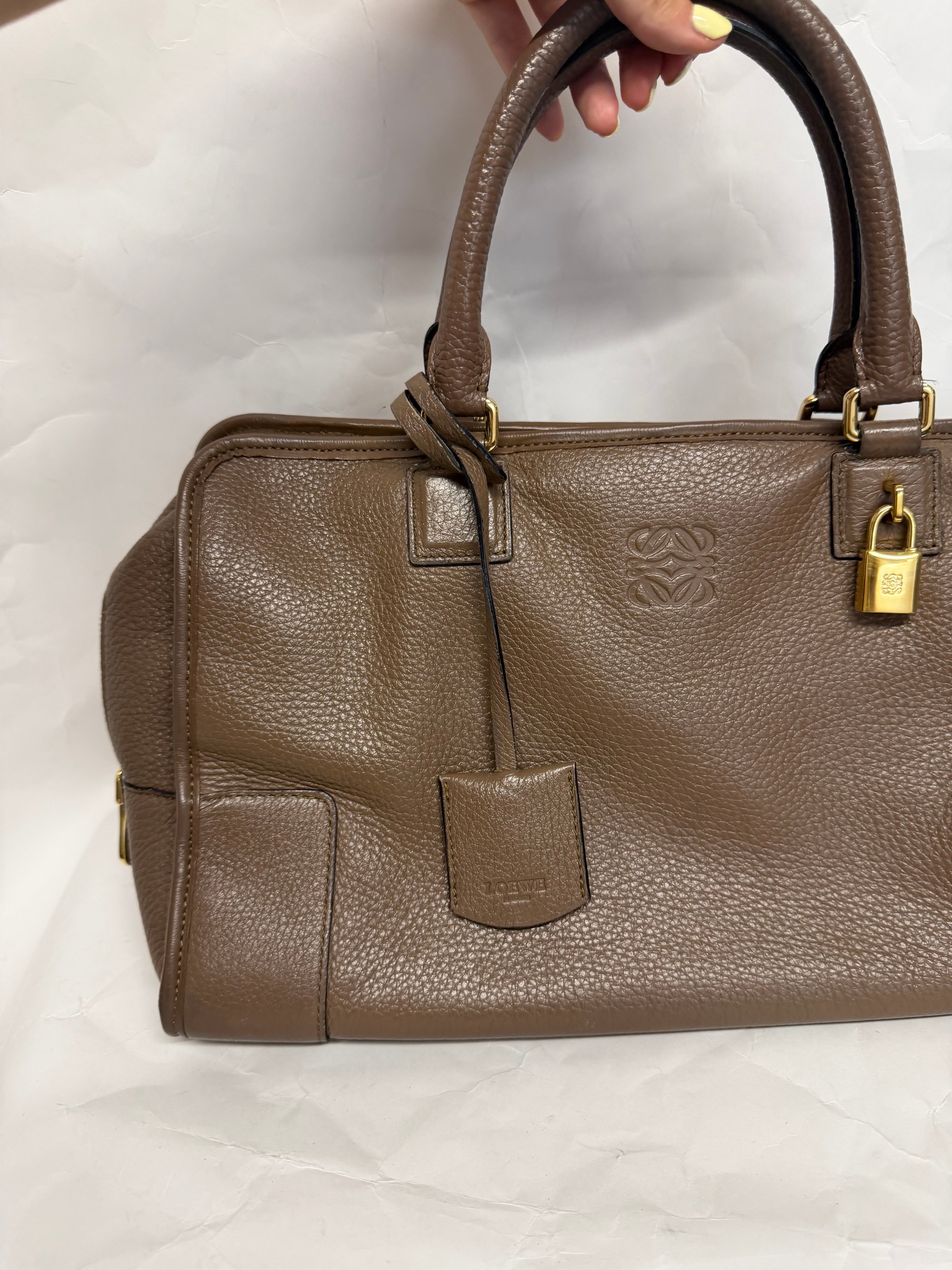 Loewe Amazona 36 Piel Becerro Marrón