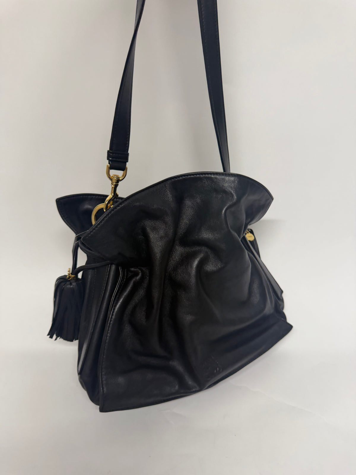 Loewe Flamenco Mediano Piel Napa Negra