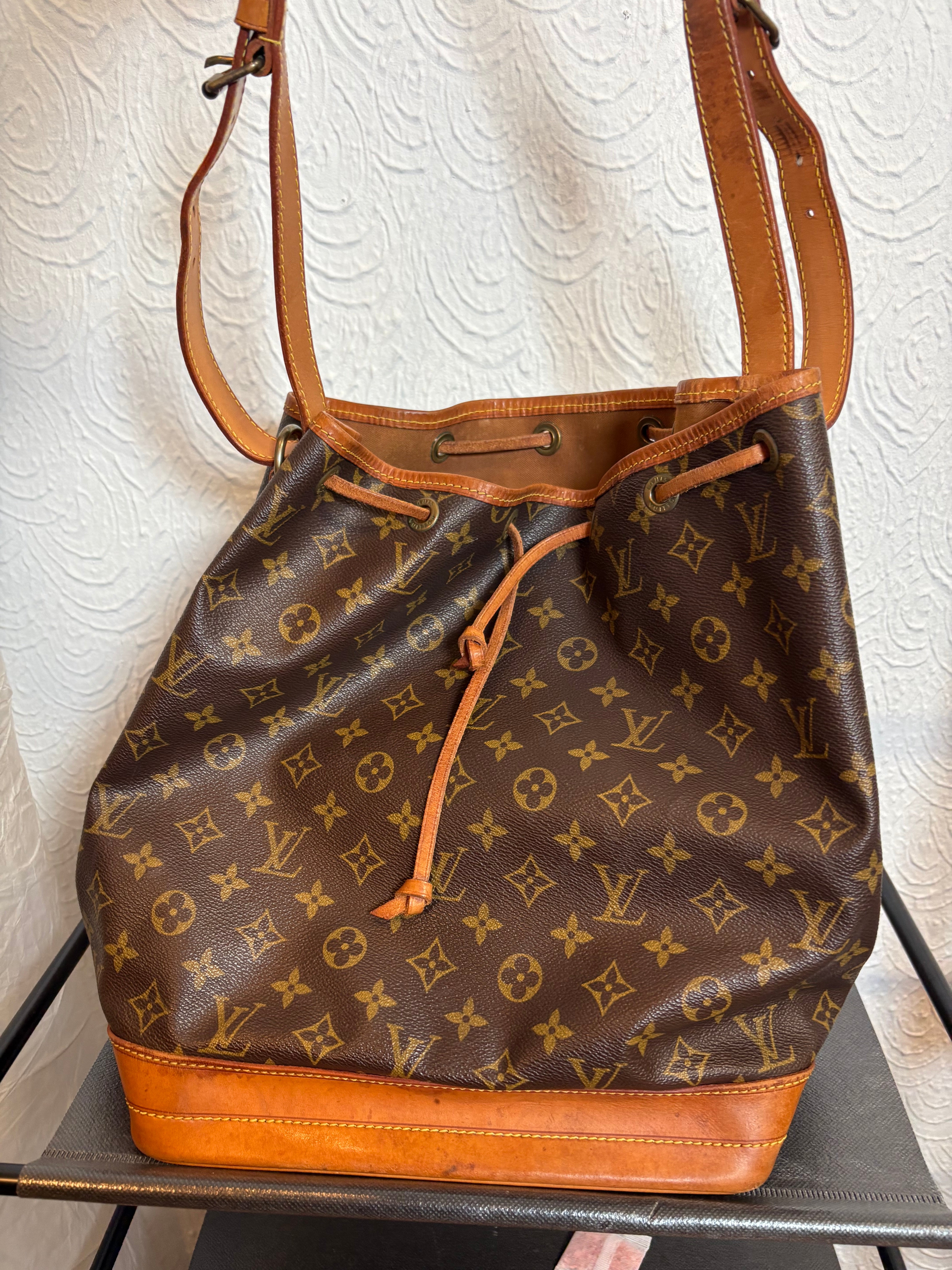 Louis Vuitton noè clásico vintage canvas monogram