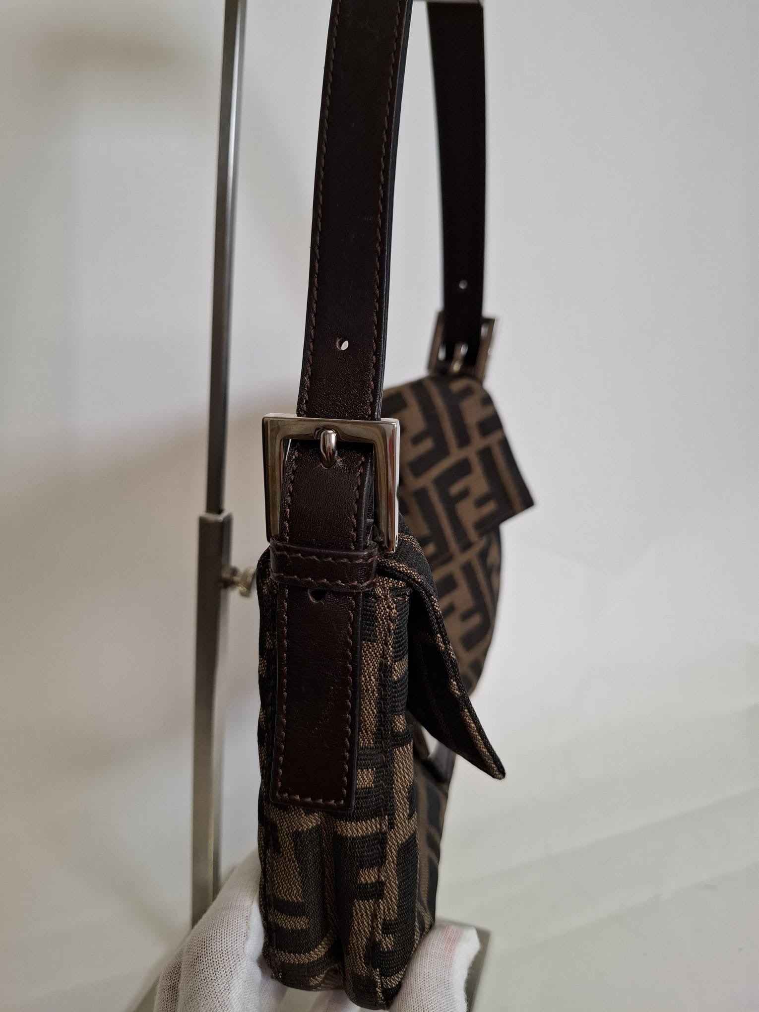 Fendi Mamma Baguette Lona Zucca y Piel Marrón