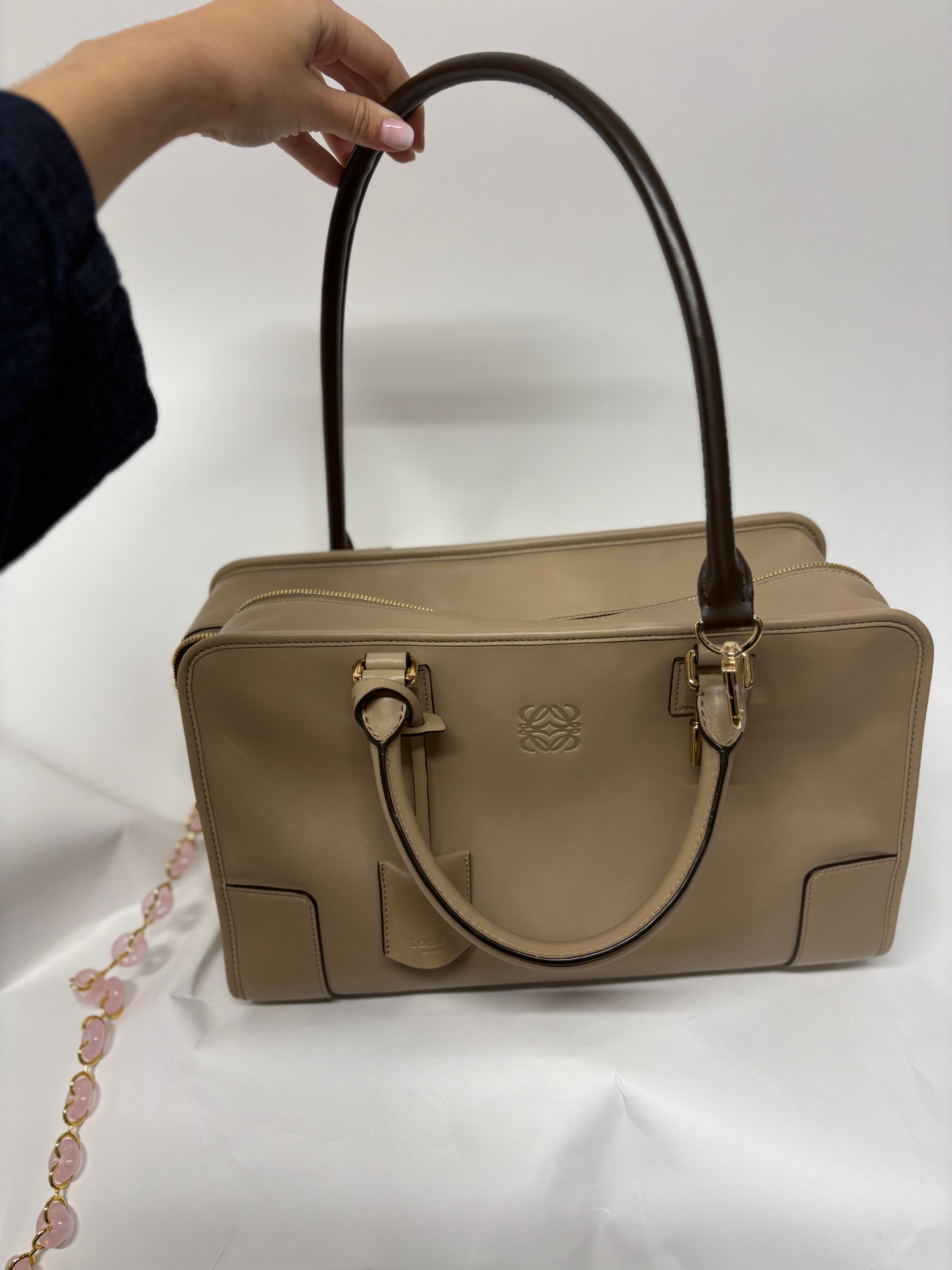 Loewe amazona 36 camel claro con bandoleras extra