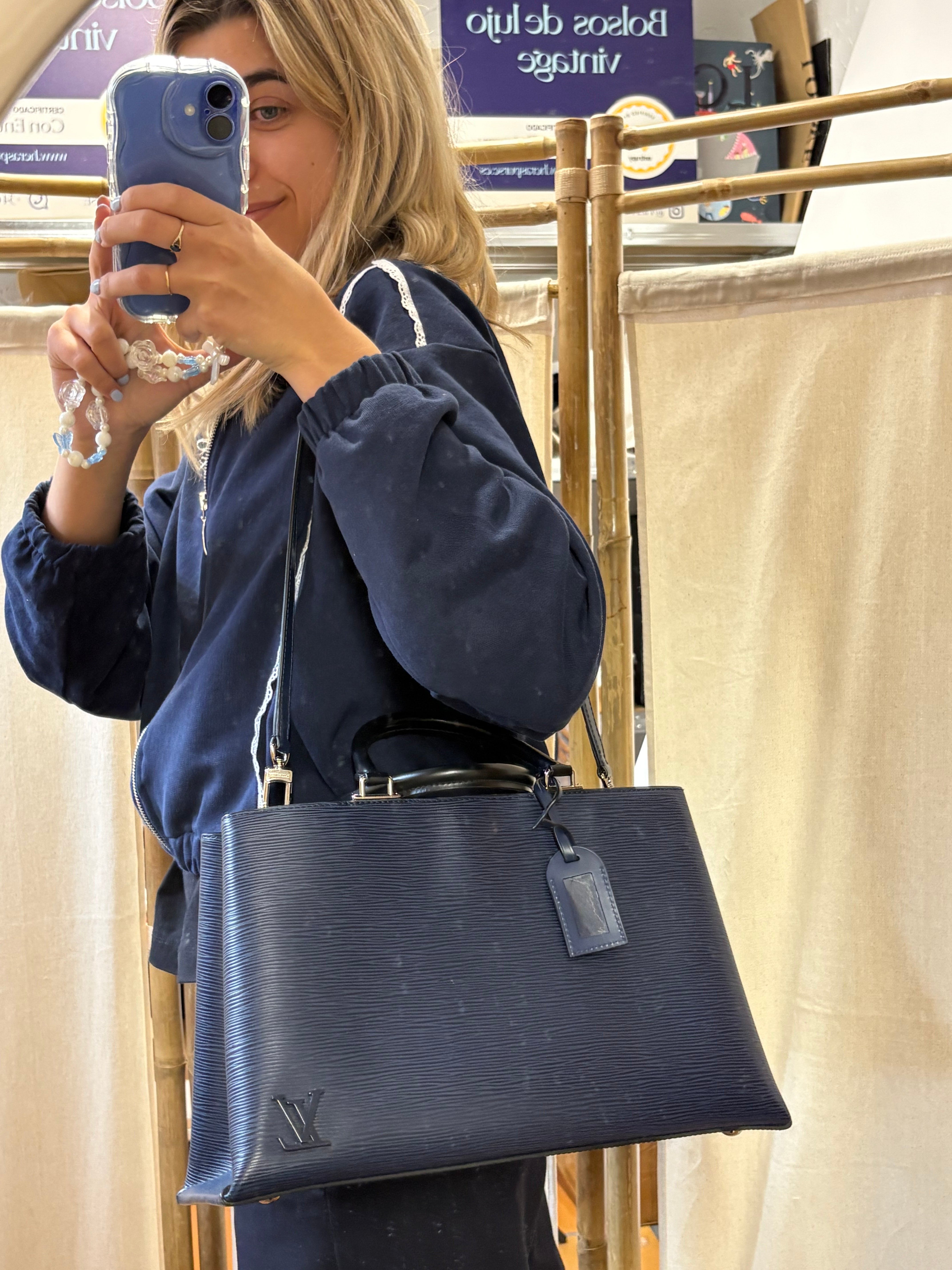 Louis Vuitton Pont-Neuf GM Epi Azul Marino Bandolera