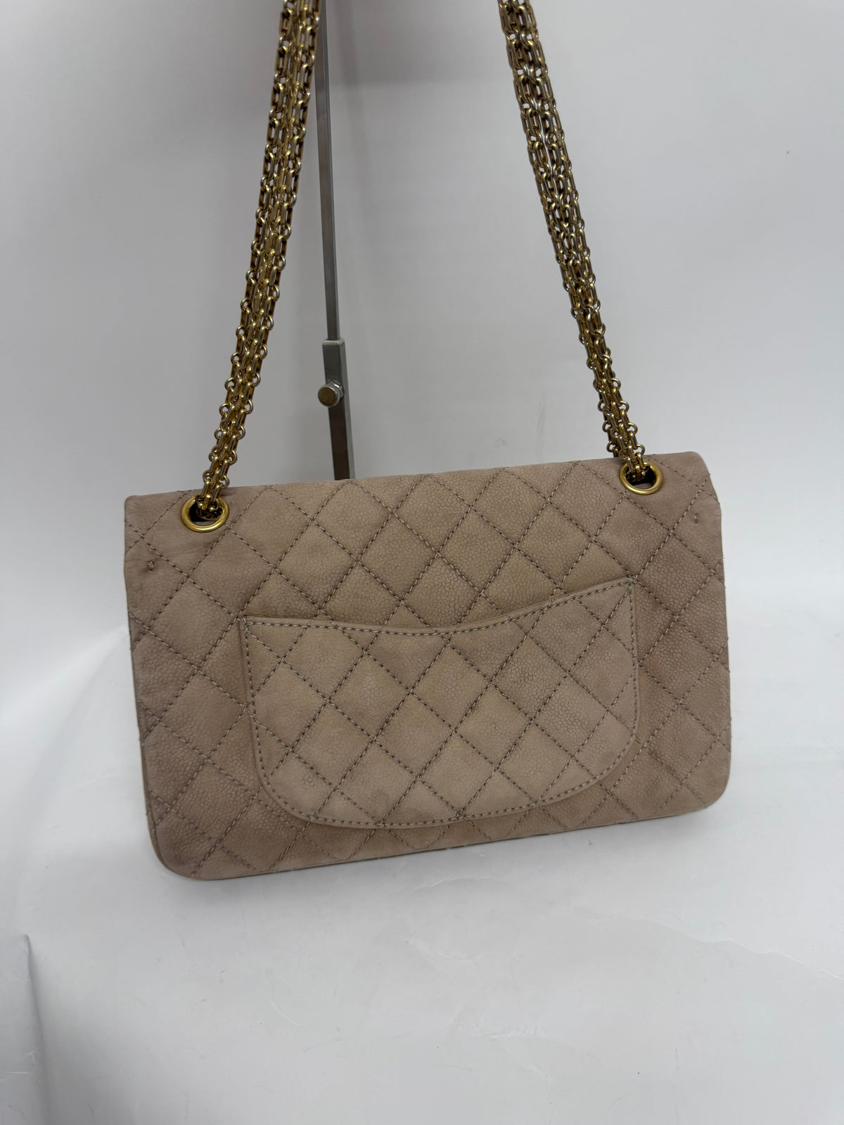 Chanel Reissue 2.55 Double Flap 227 Piel Caviar Nobuk Beige · Serie 17