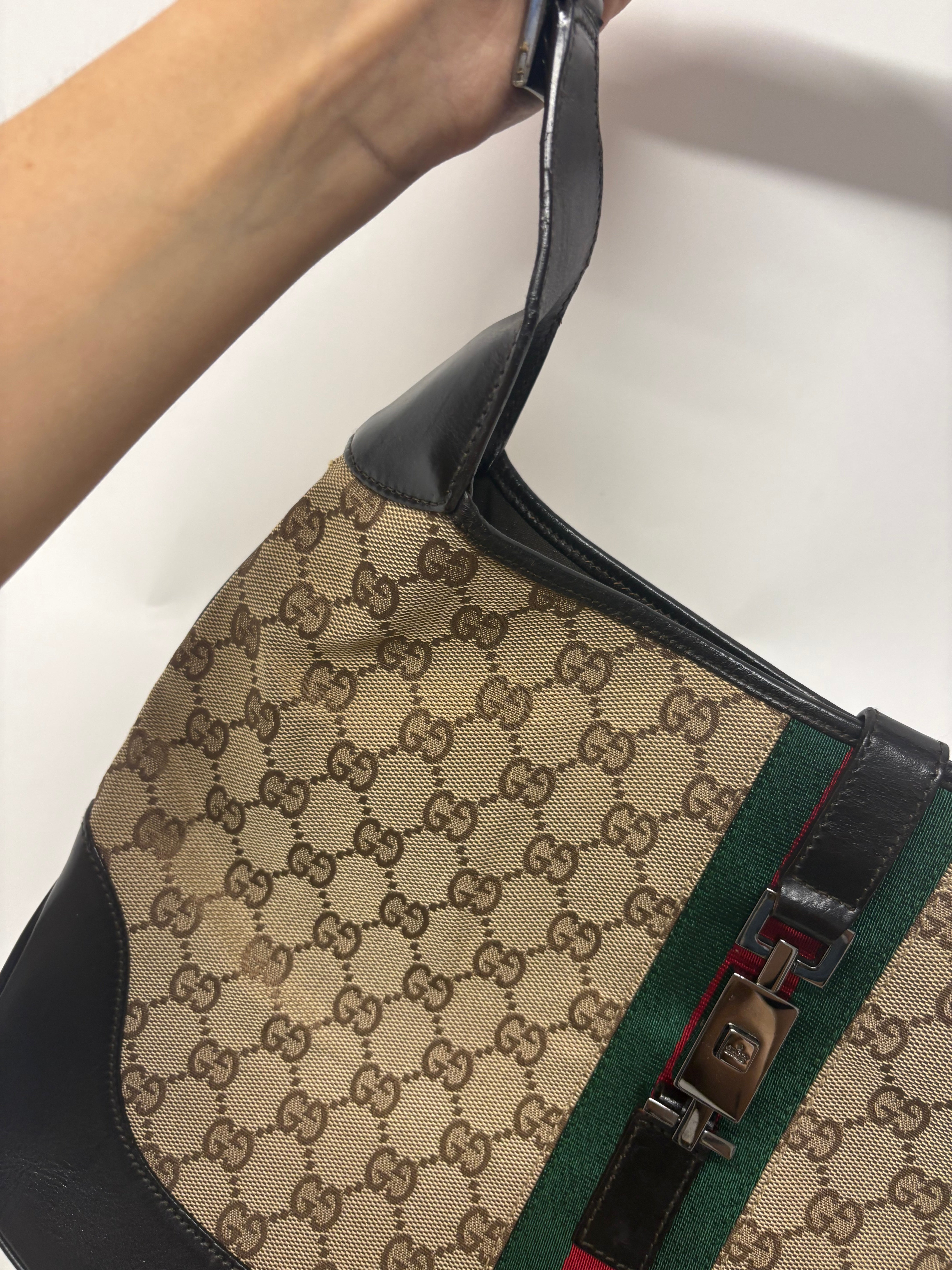Gucci Jackie Grande Clásico Vintage | GG Canvas & Piel Marrón Oscuro