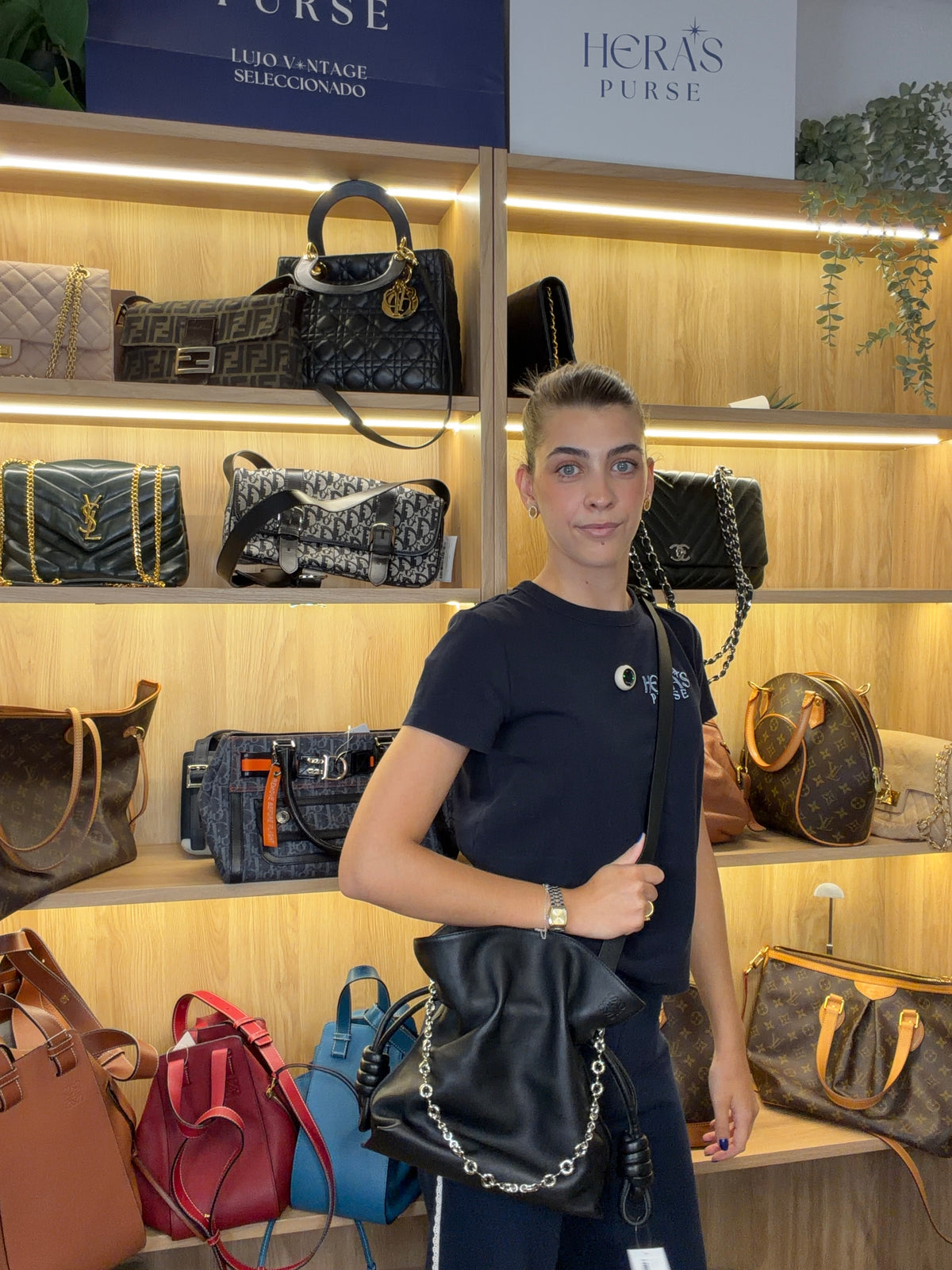 Loewe Flamenco Knot Tote Piel Negra mediana