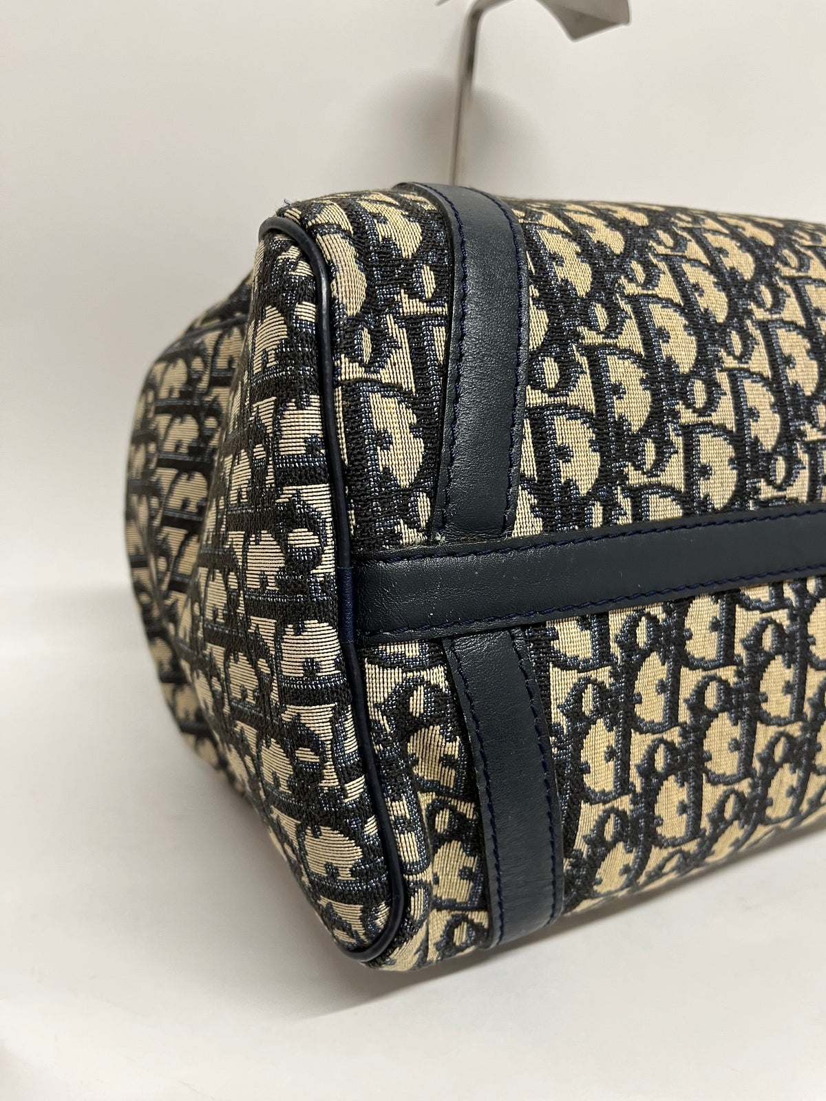 Christian Dior Boston 30 Lona Trotter con Interior en Piel Azul Marino