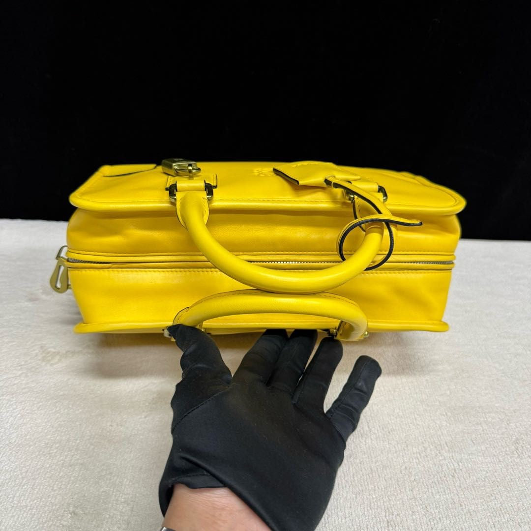 Loewe Amazona 28 amarillo sol