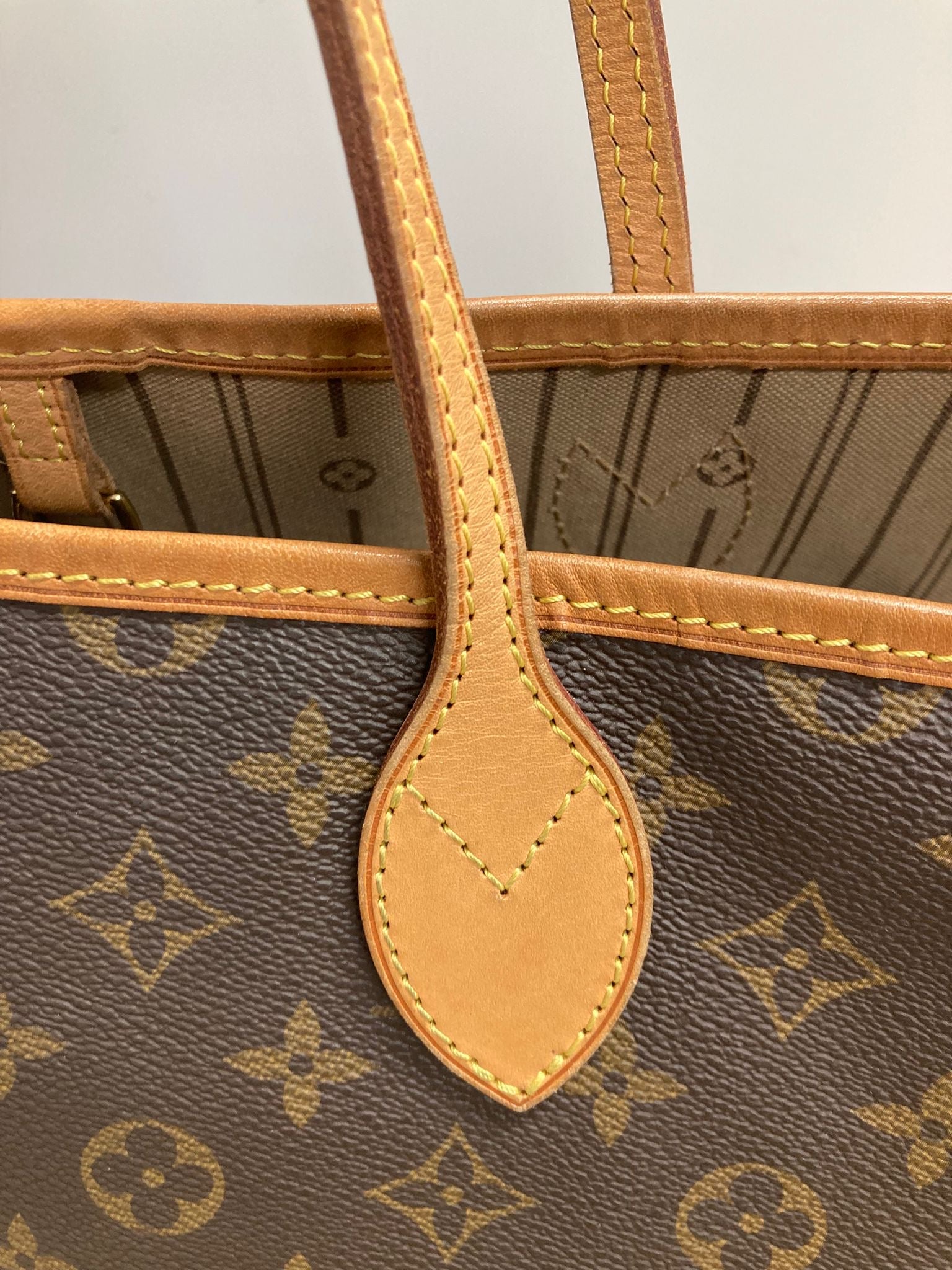 Louis Vuitton Neverfull GM canvas monogram