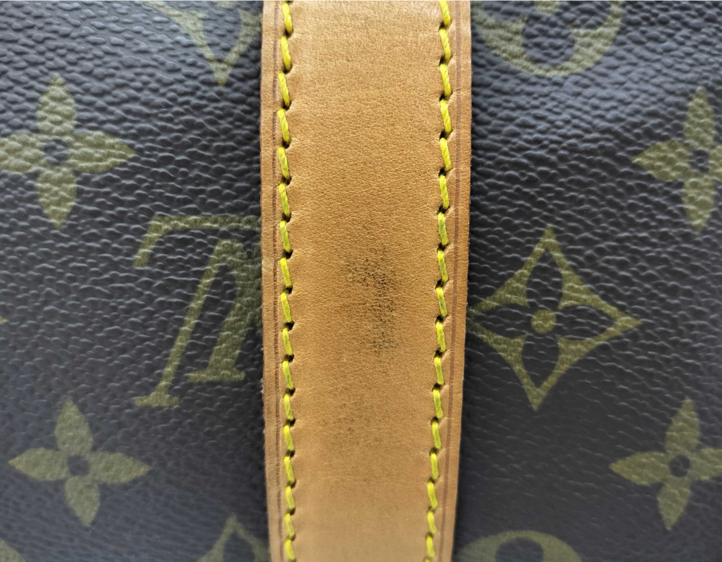 Louis Vuitton Keepall Bandoulière 45 – Monogram clásico con correa | 45 cm