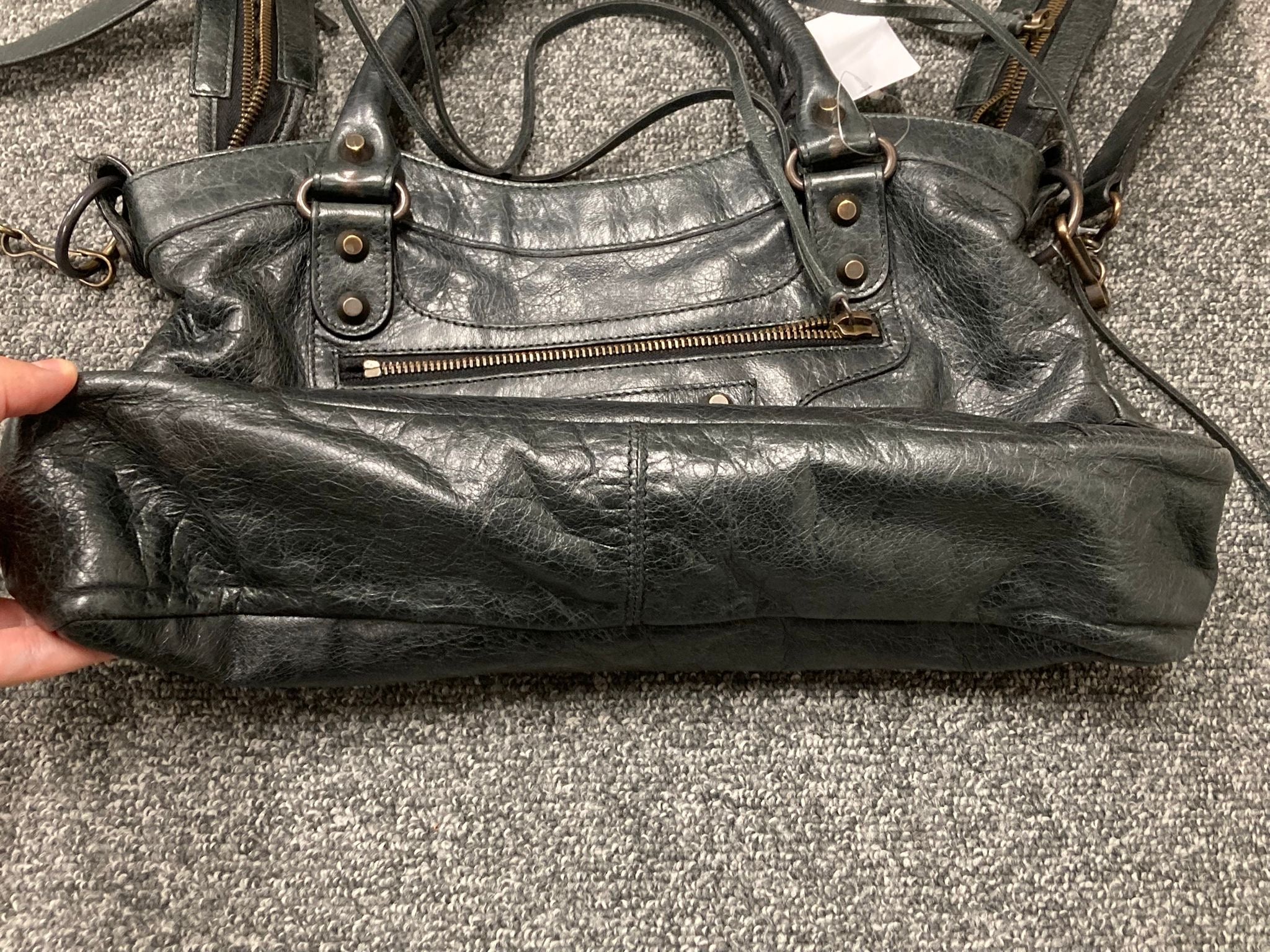 Balenciaga City Classic bandolera – Piel verde oscuro