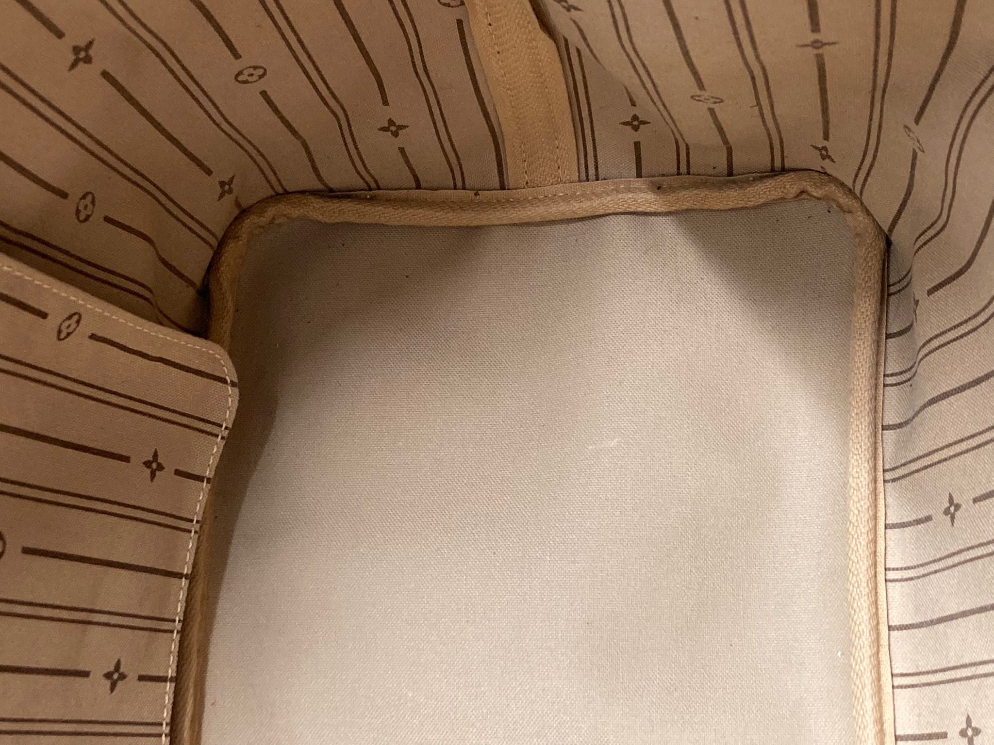 Louis Vuitton Neverfull GM canvas monogram
