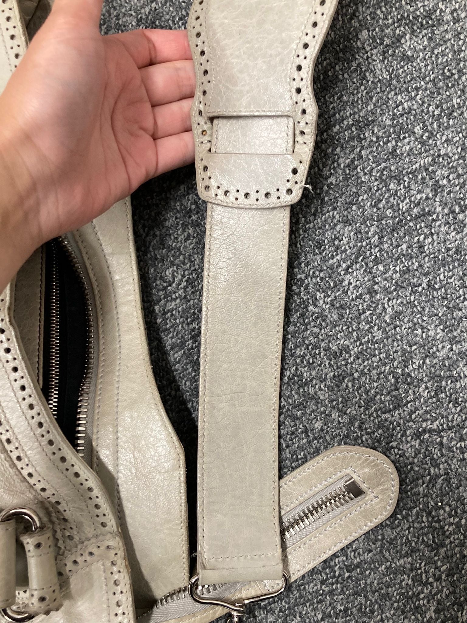 Balenciaga Giant City “Covered” Brogue Gris - crema