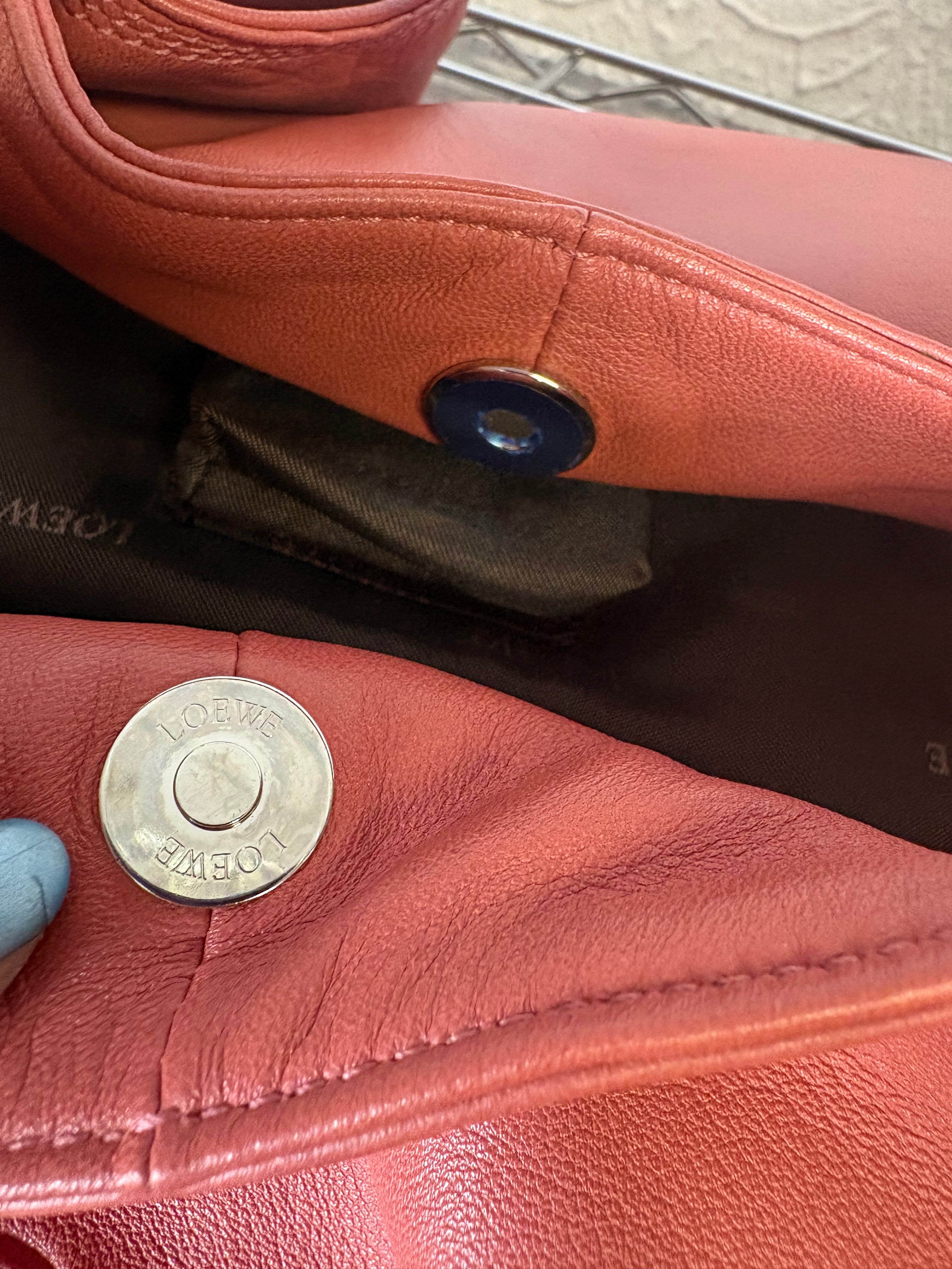 Loewe Aire Grande Rosa Teja vintage