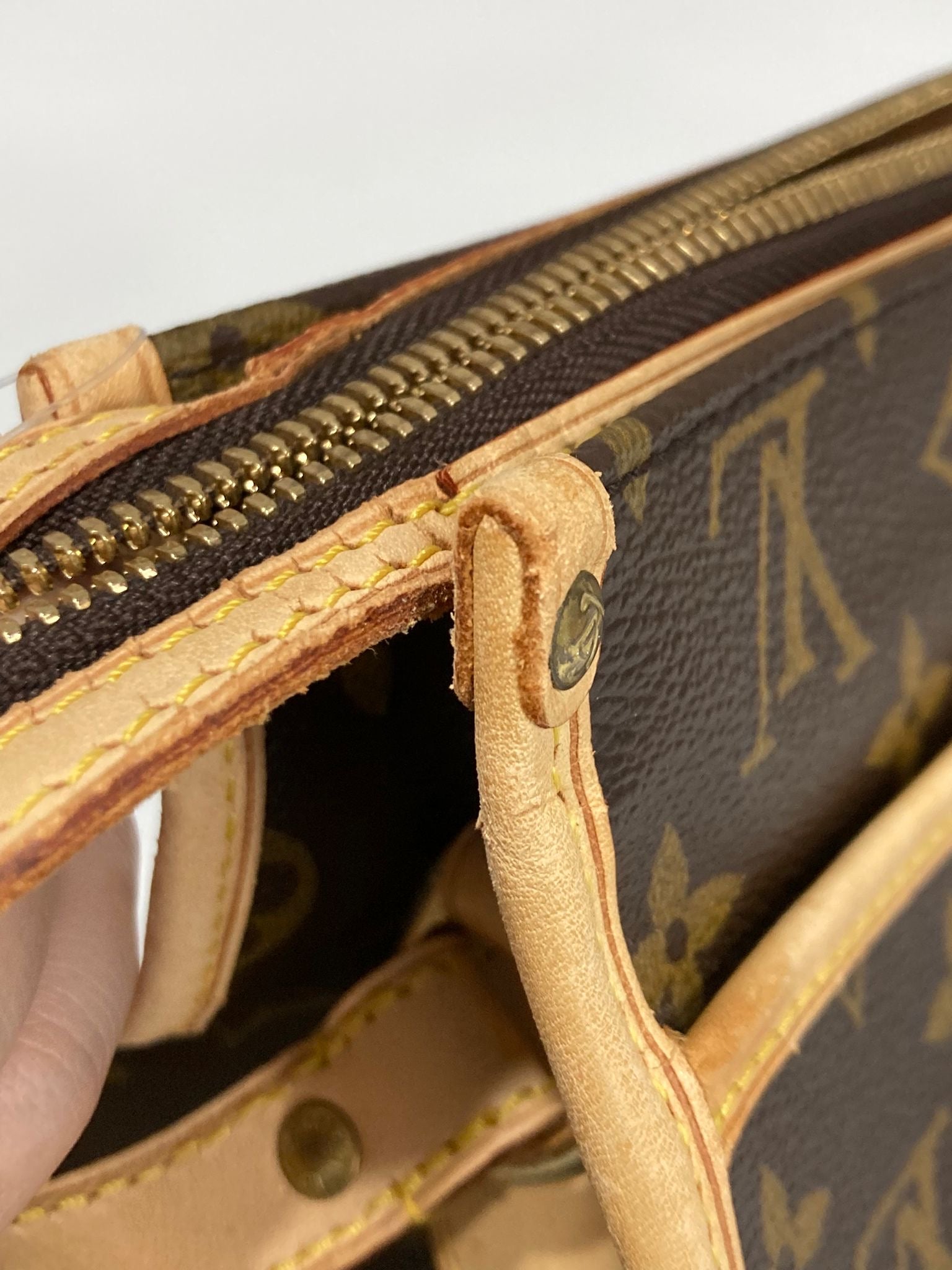 Louis Vuitton bandolera long
