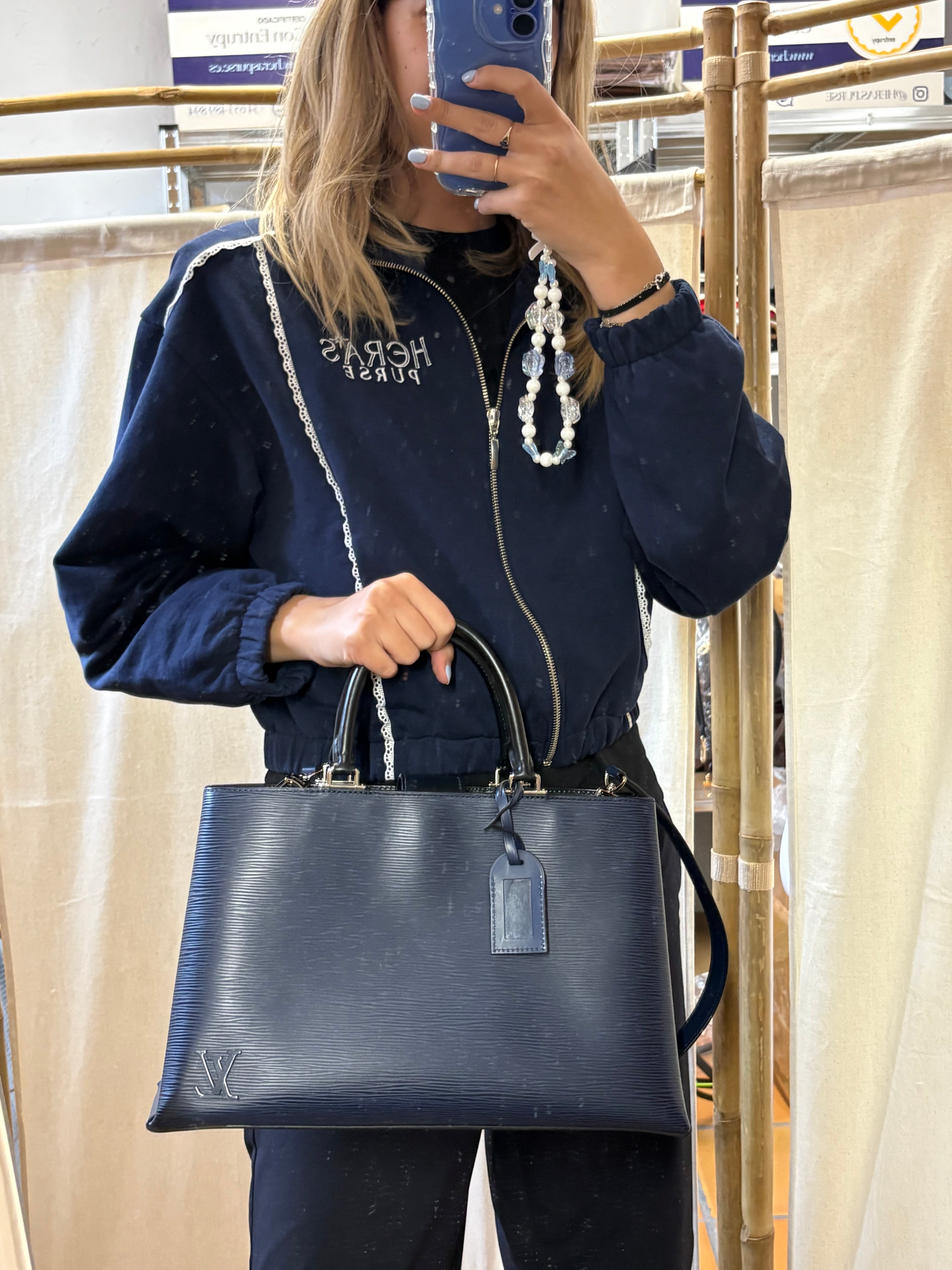 Louis Vuitton Pont-Neuf GM Epi Azul Marino Bandolera