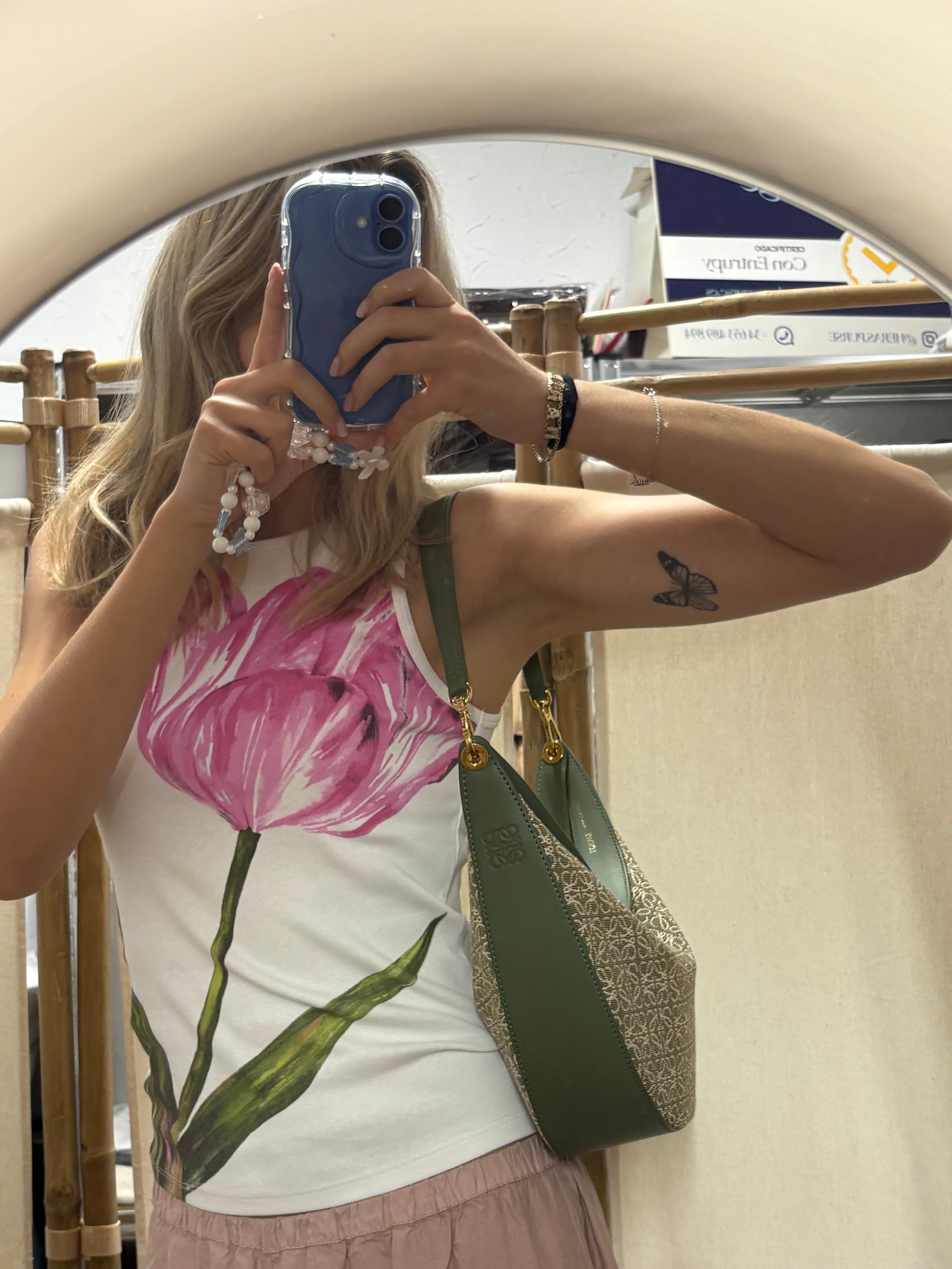 Loewe Luna Hobo Verde Anagrama