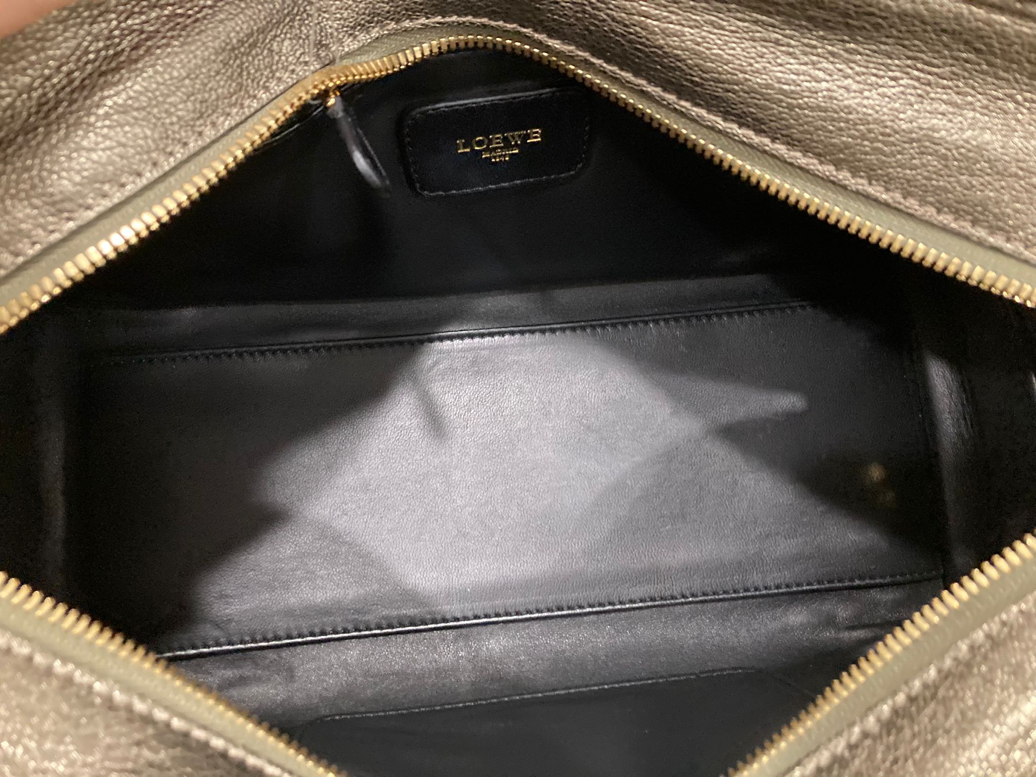 Loewe amazona 28 gris metalizado