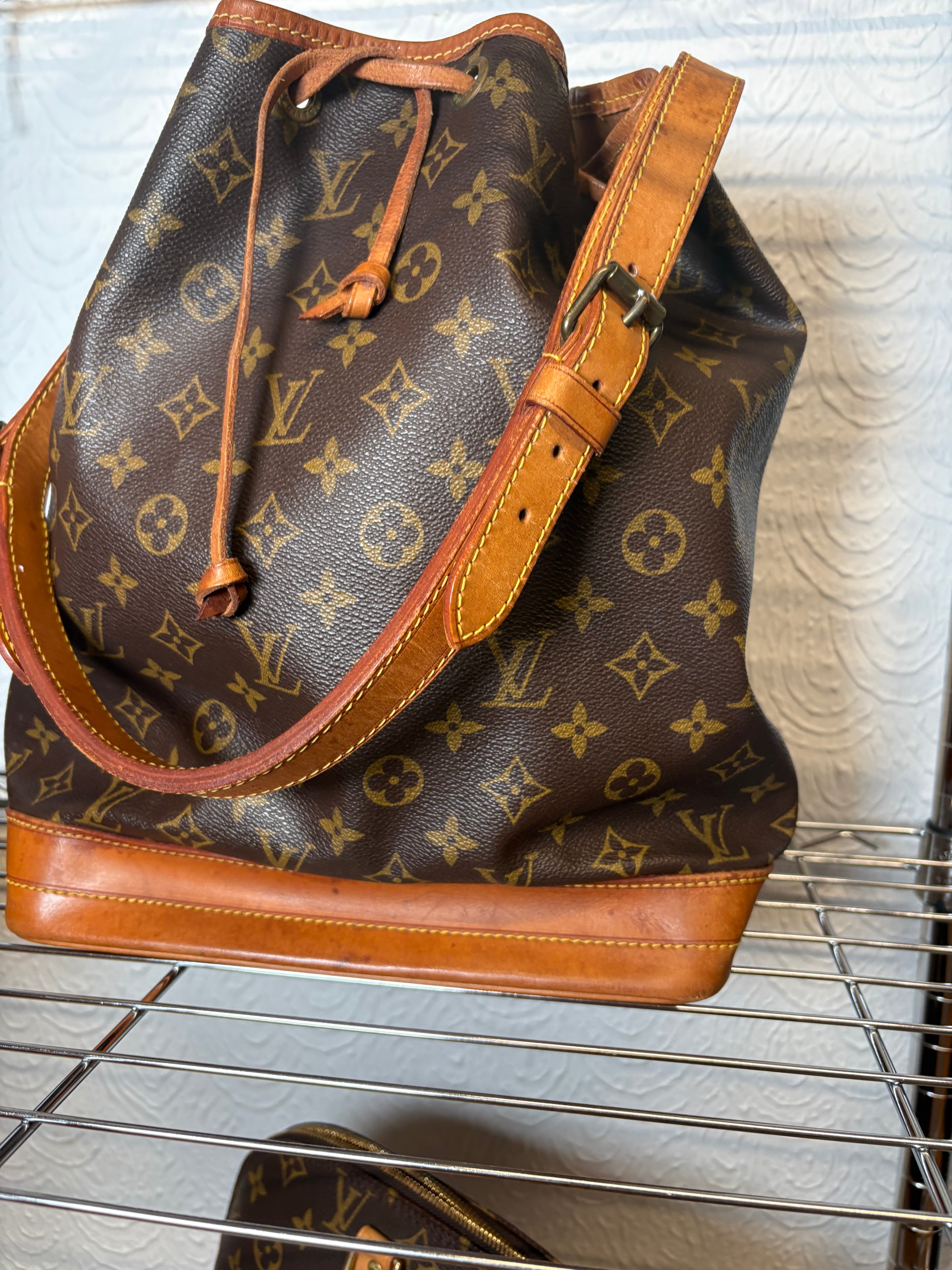 Louis Vuitton noè clásico vintage canvas monogram