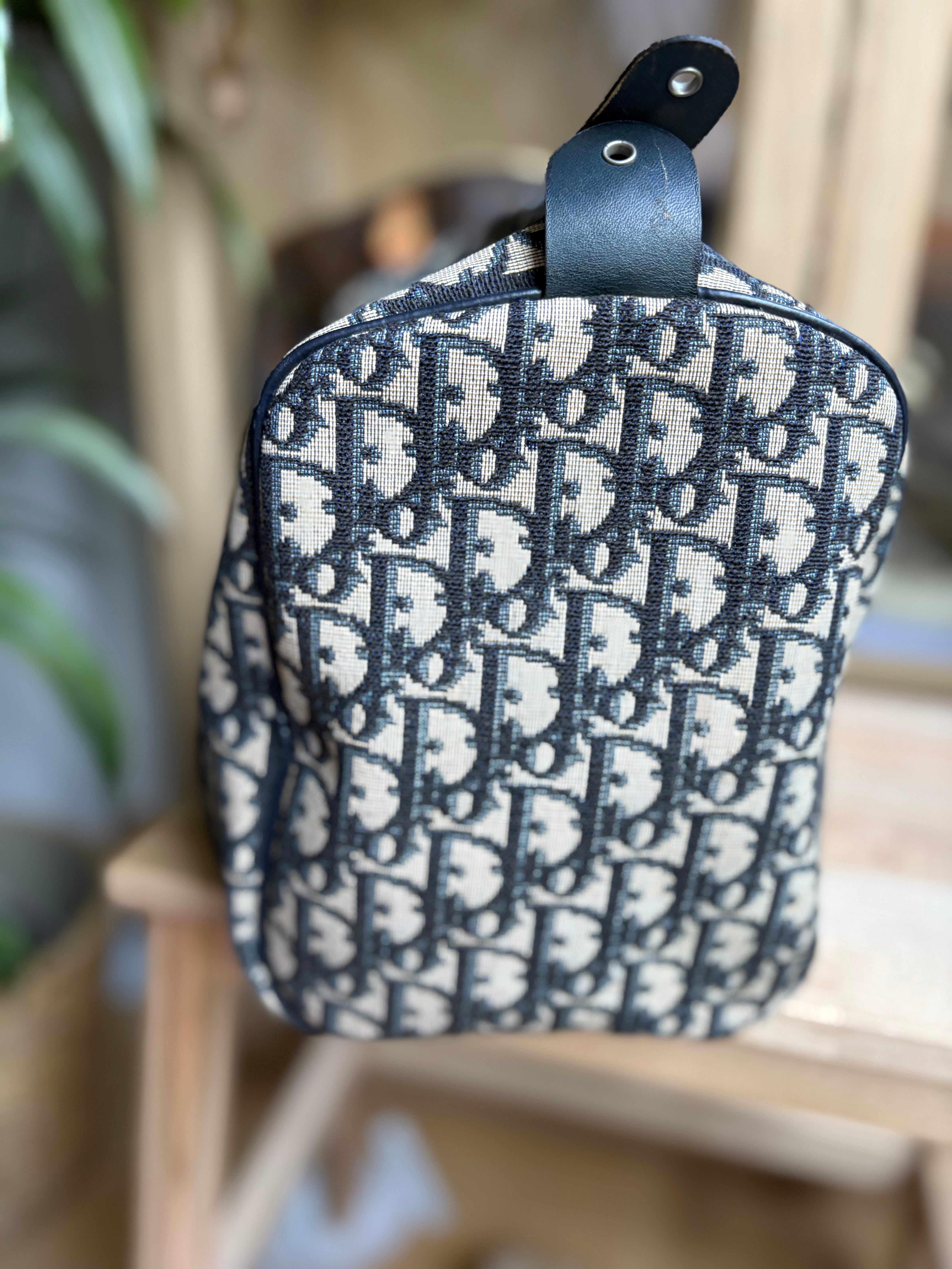 Bolso Dior Trotter Boston monograma Oblique azul marino – Talla 30