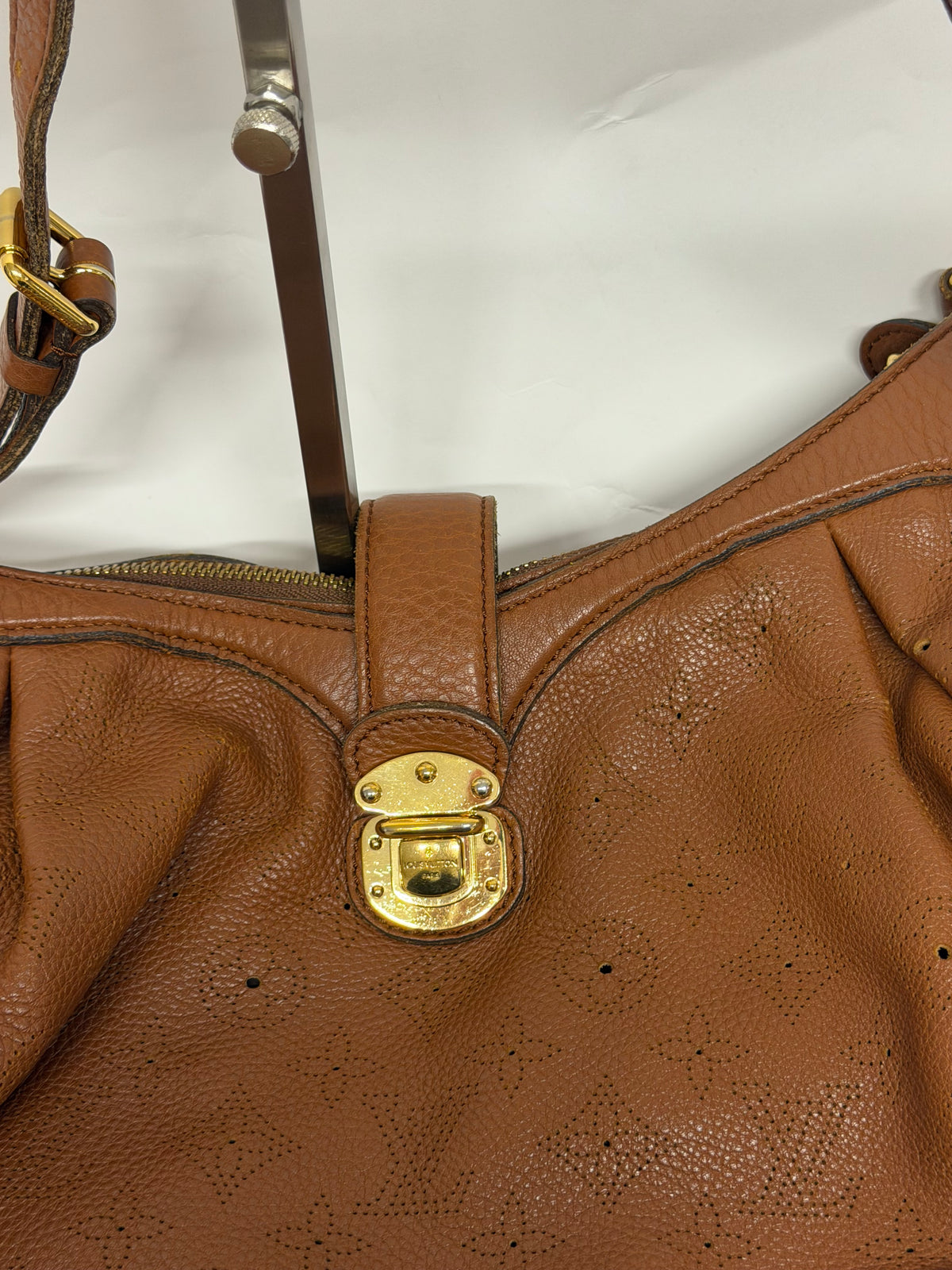Louis Vuitton Mahina bandolera Piel Perforada Marrón Coñac