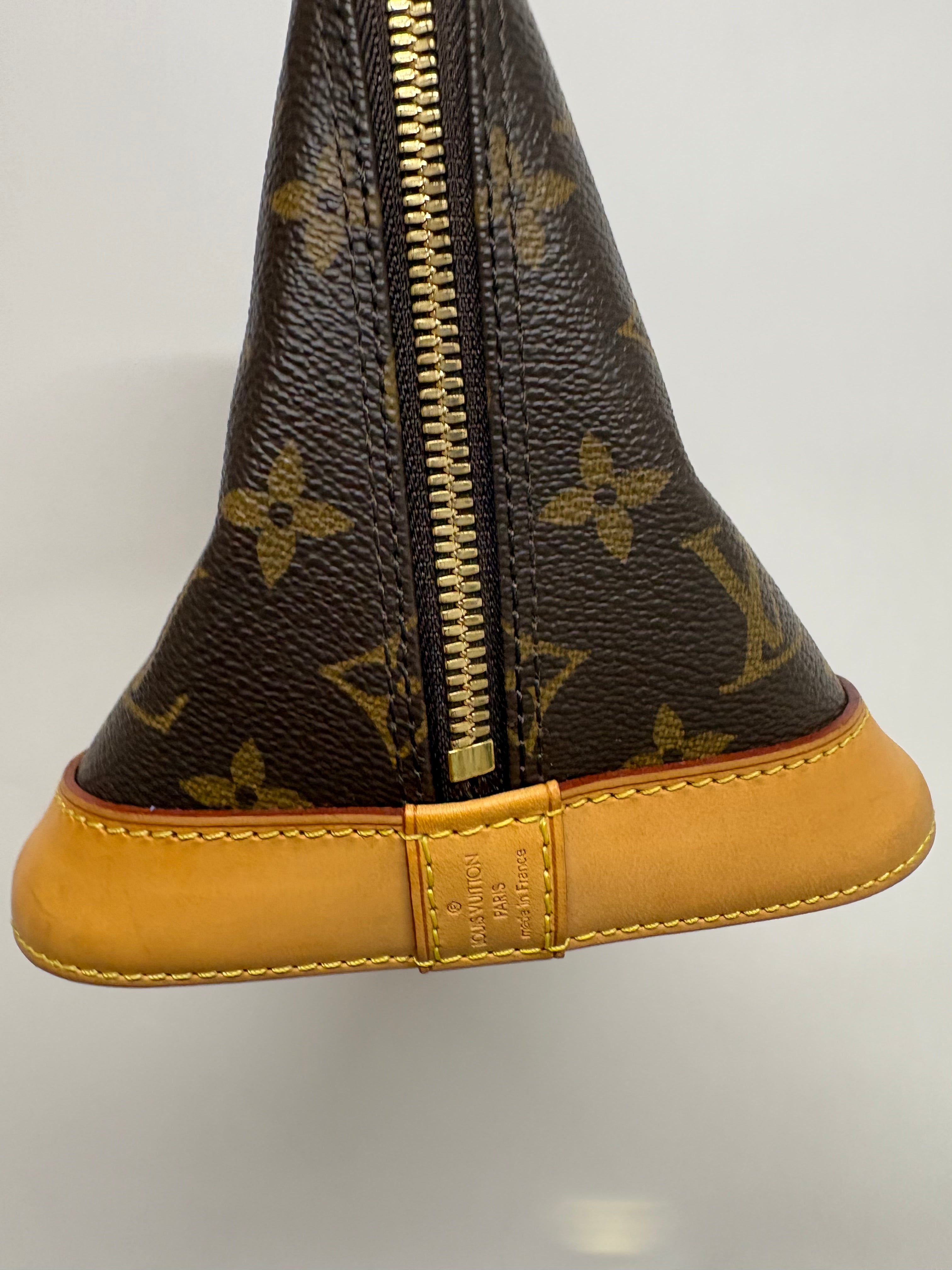 Louis Vuitton Alma MM canvas monogram