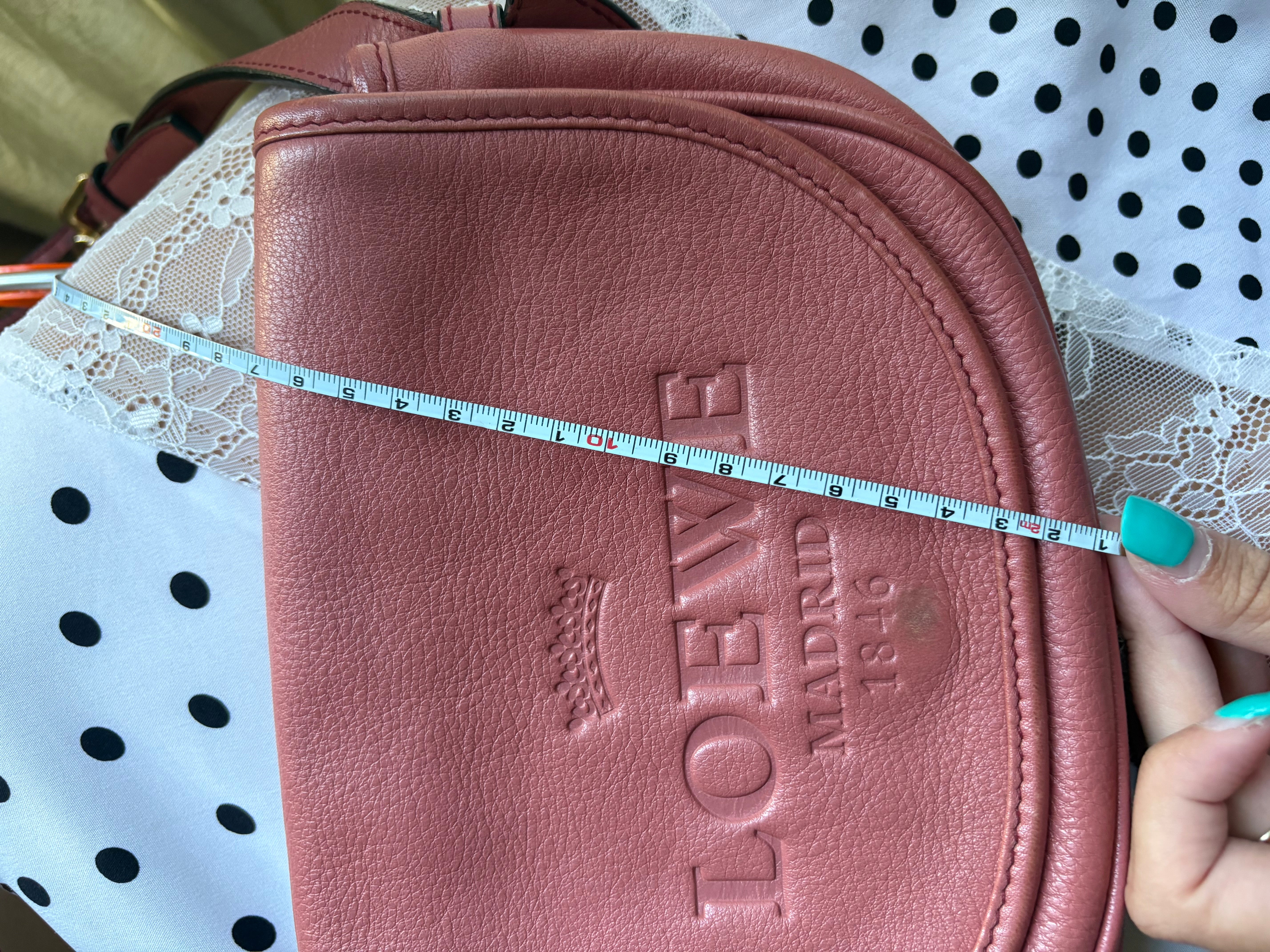Loewe Heritage Bandolera Rosa