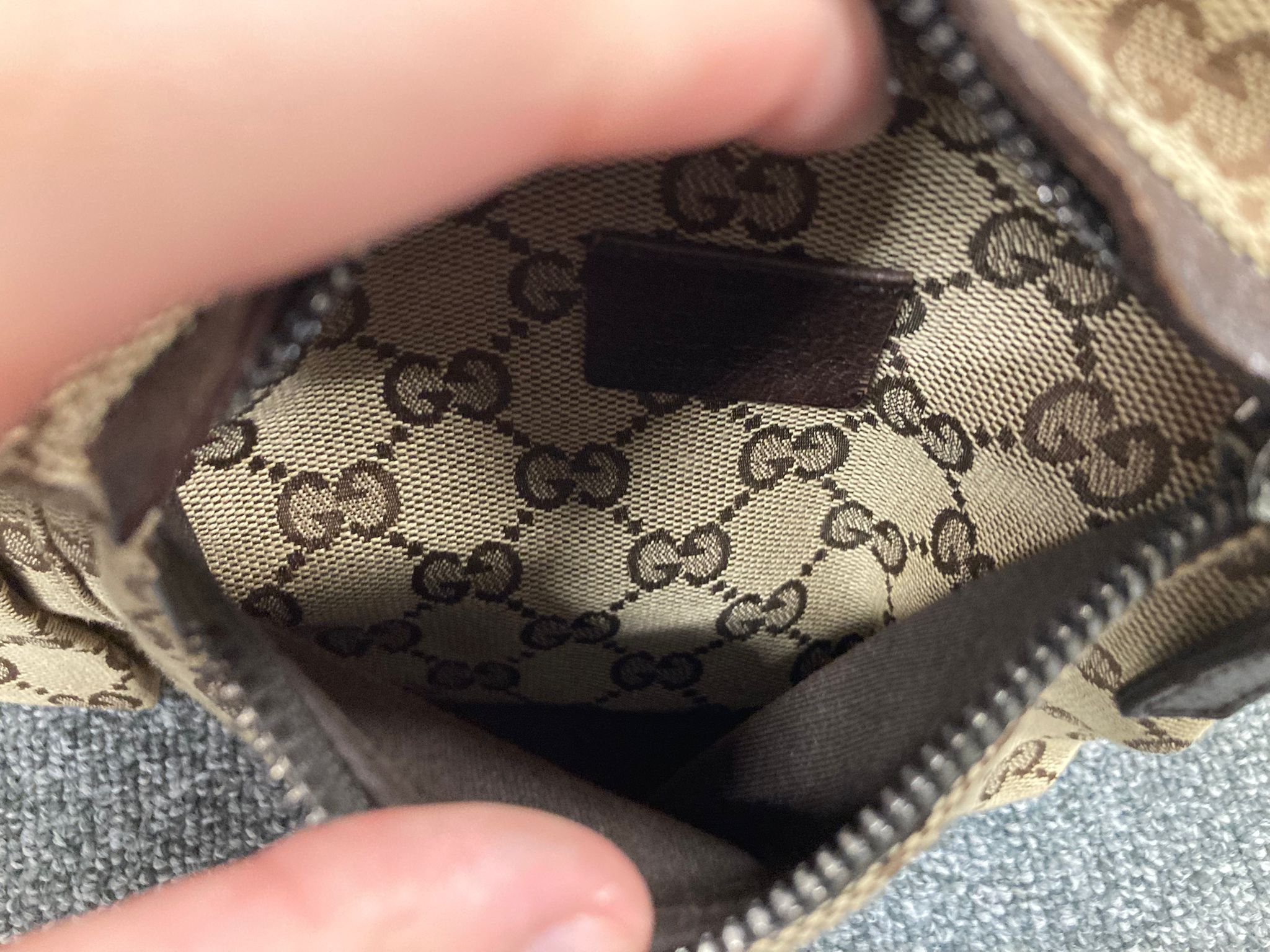 Riñonera Gucci gg canvas marrón