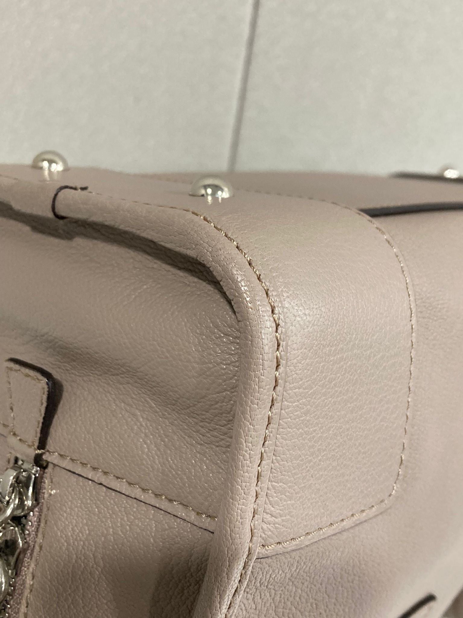 Loewe amazona 30 beige gris