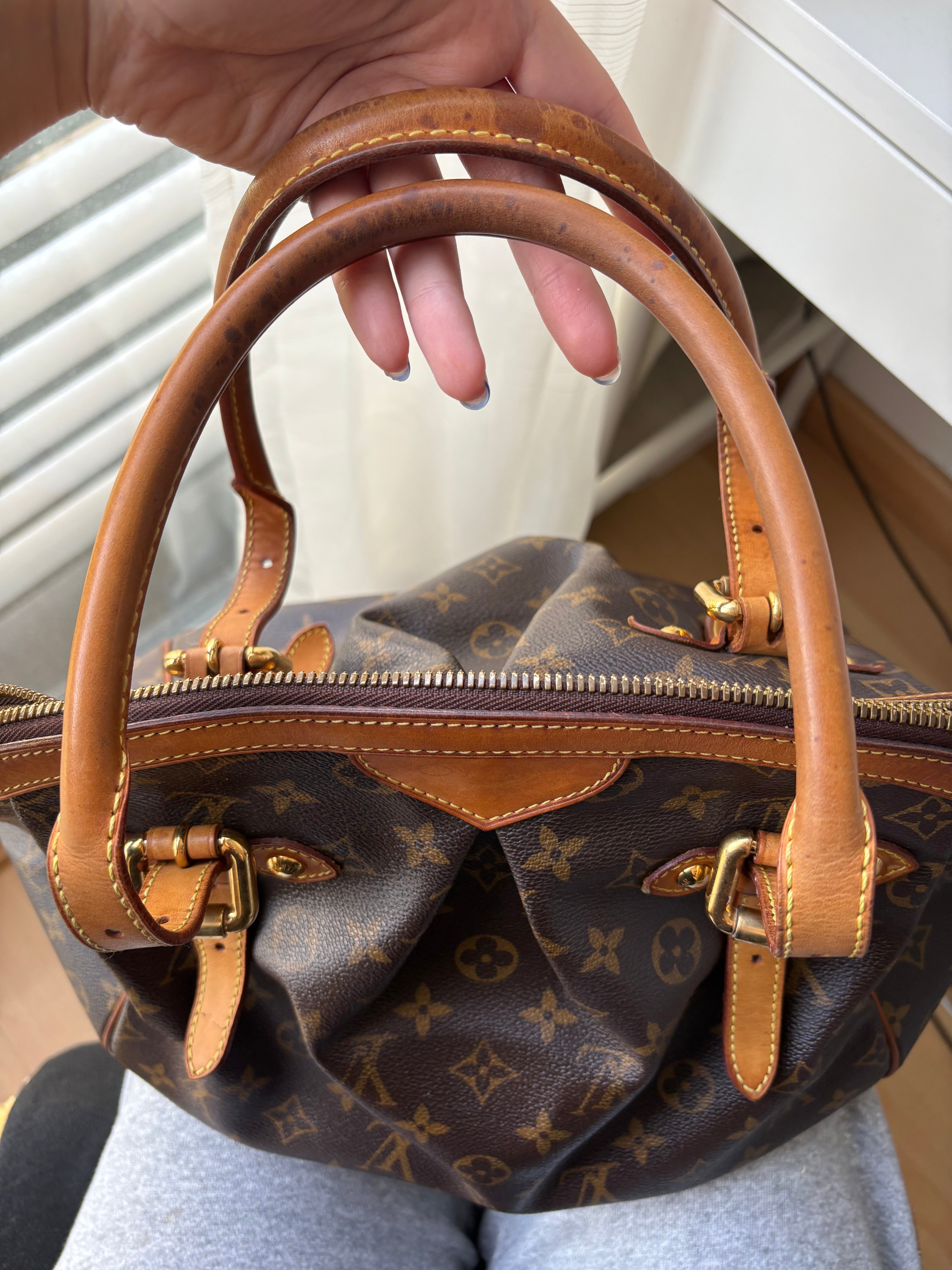 Louis Vuitton Tivoli GM Monogram