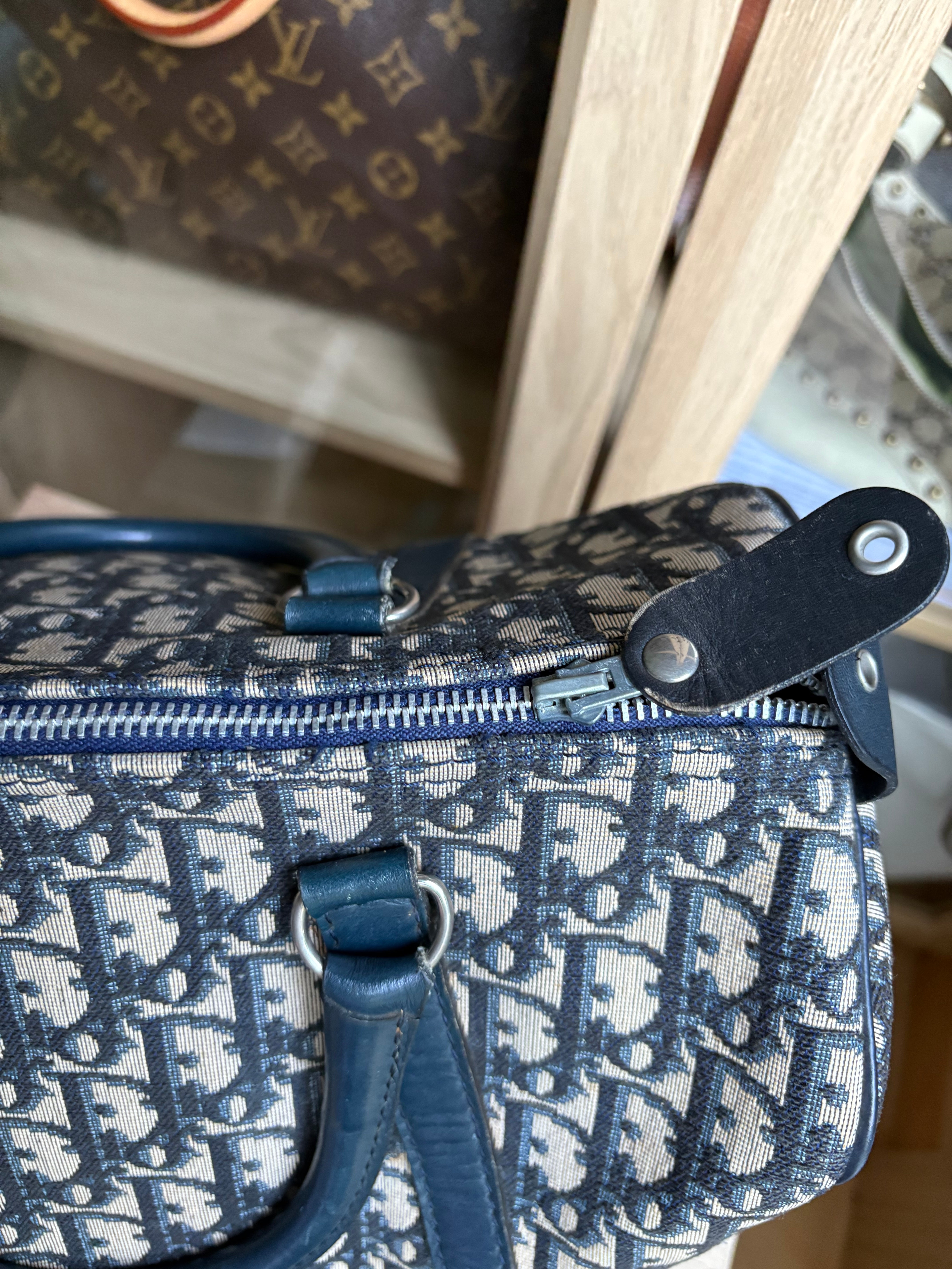 Bolso Dior Trotter Boston monograma Oblique azul marino – Talla 30