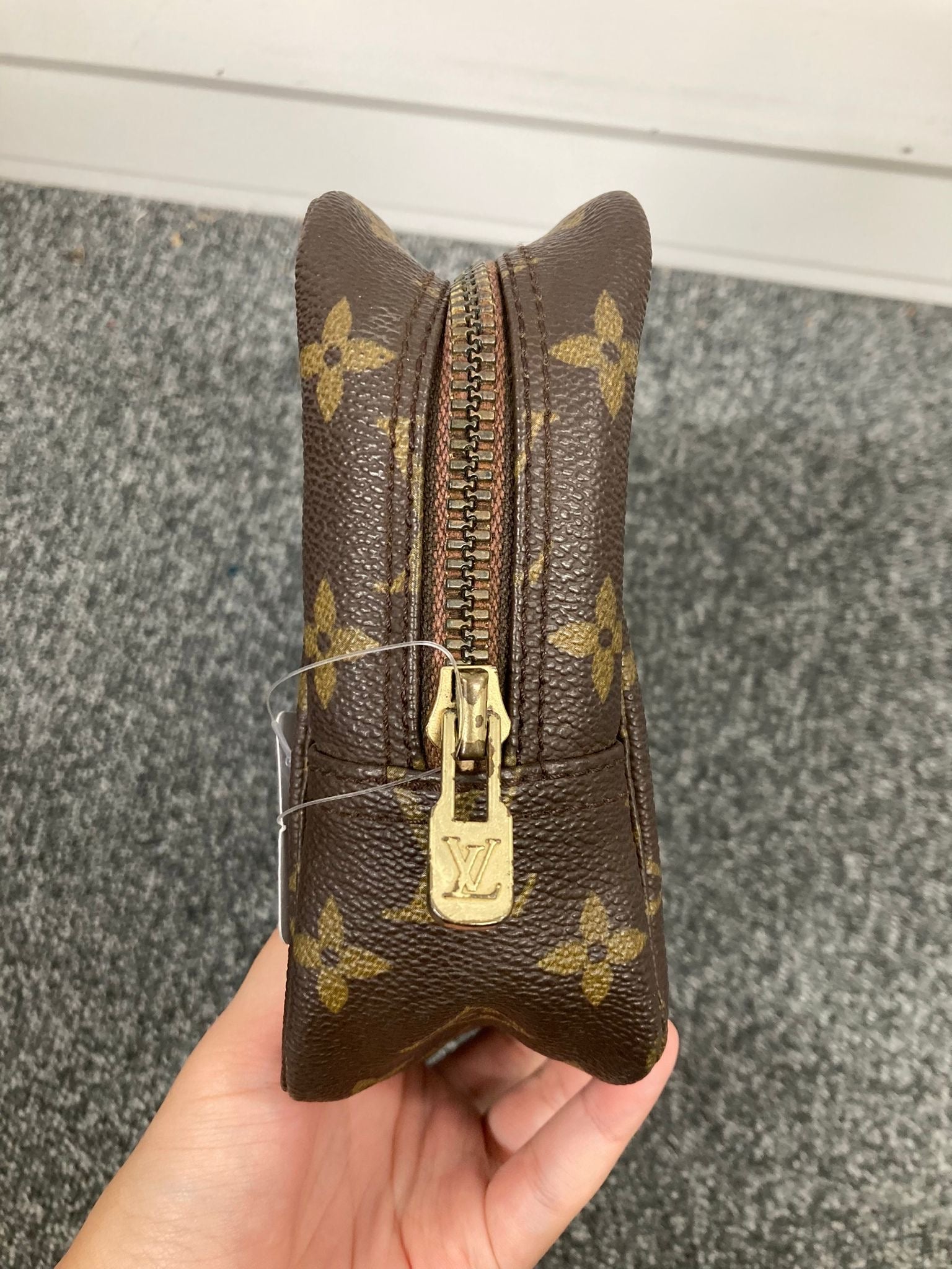 Louis Vuitton Trousse Toilette 23 – Canvas Monogram