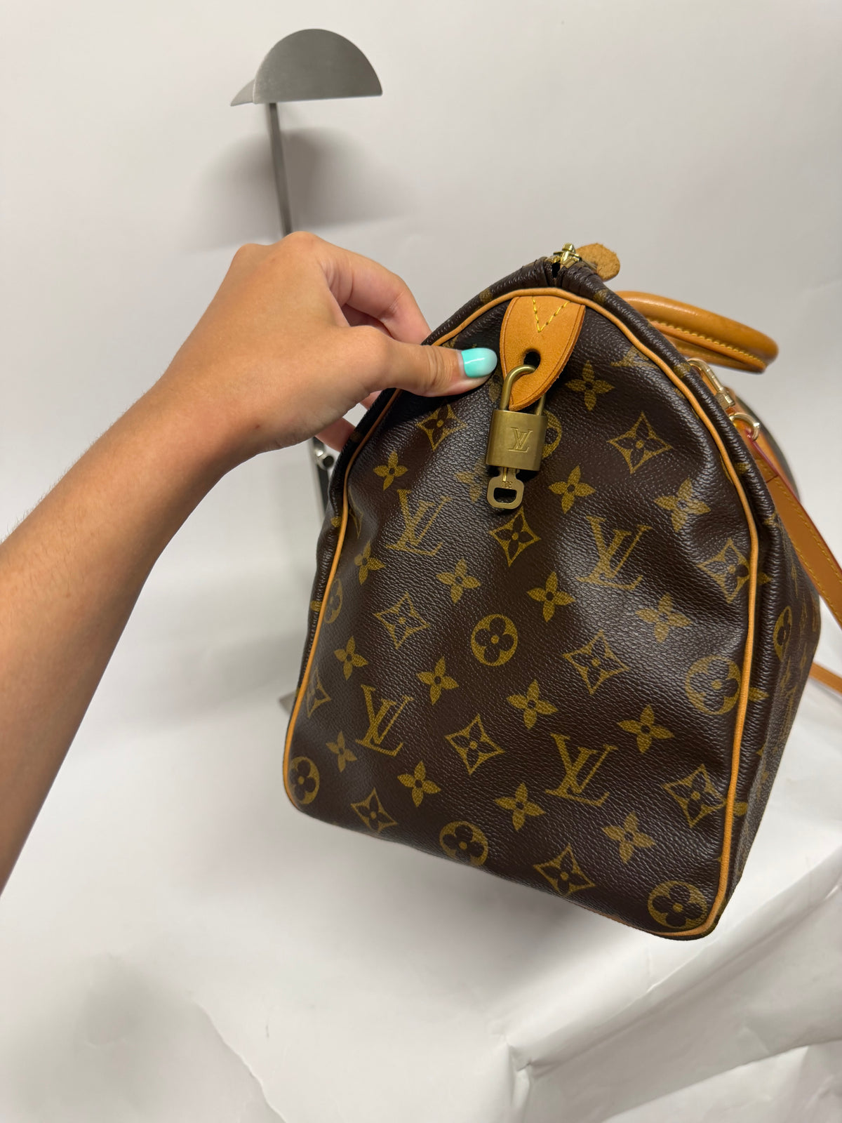 Louis Vuitton Speedy 35 Lona Monogram AA2018
