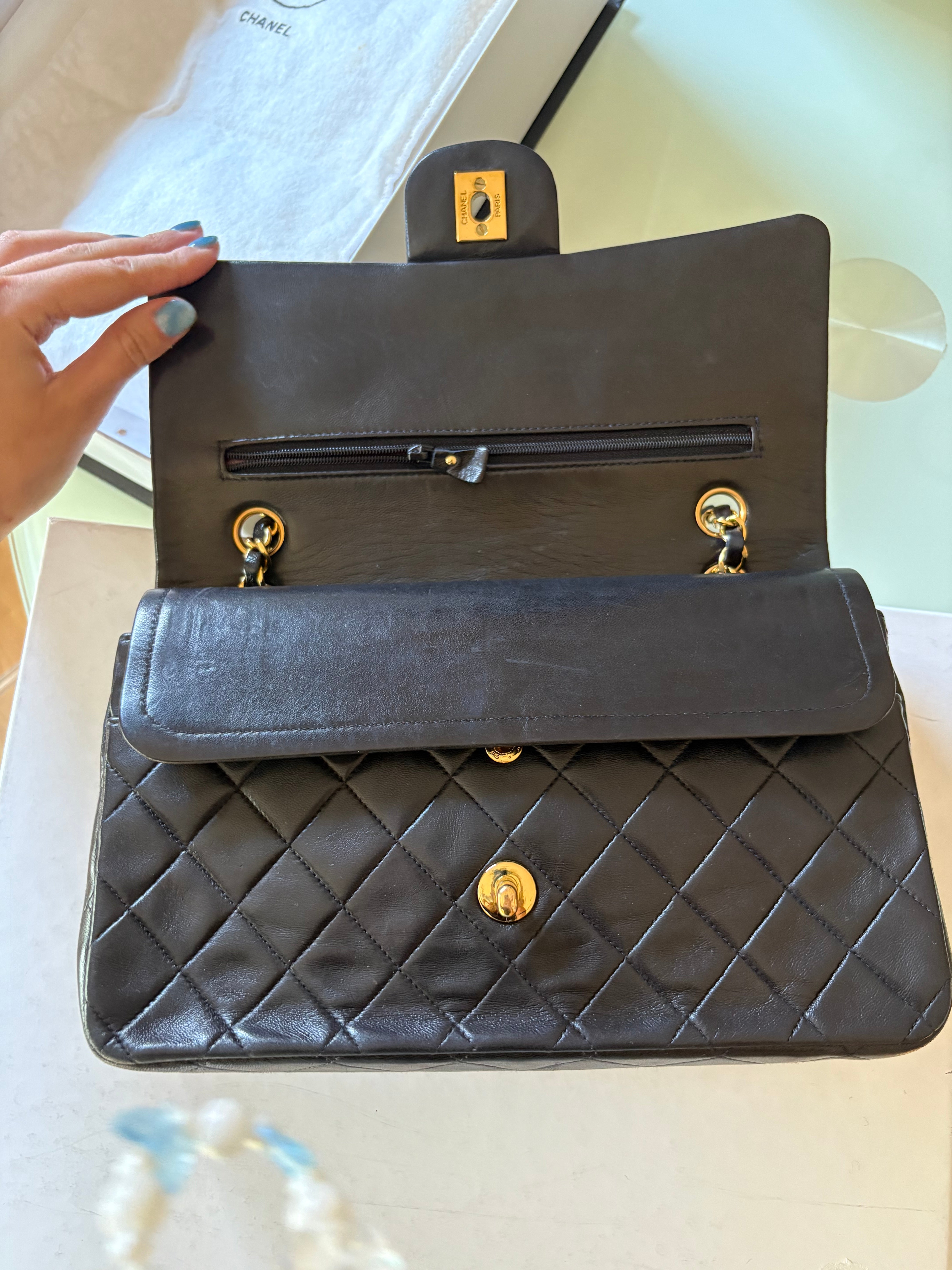 Chanel Timeless Classic Flap Medium 25 Double Flap Negro Lambskin