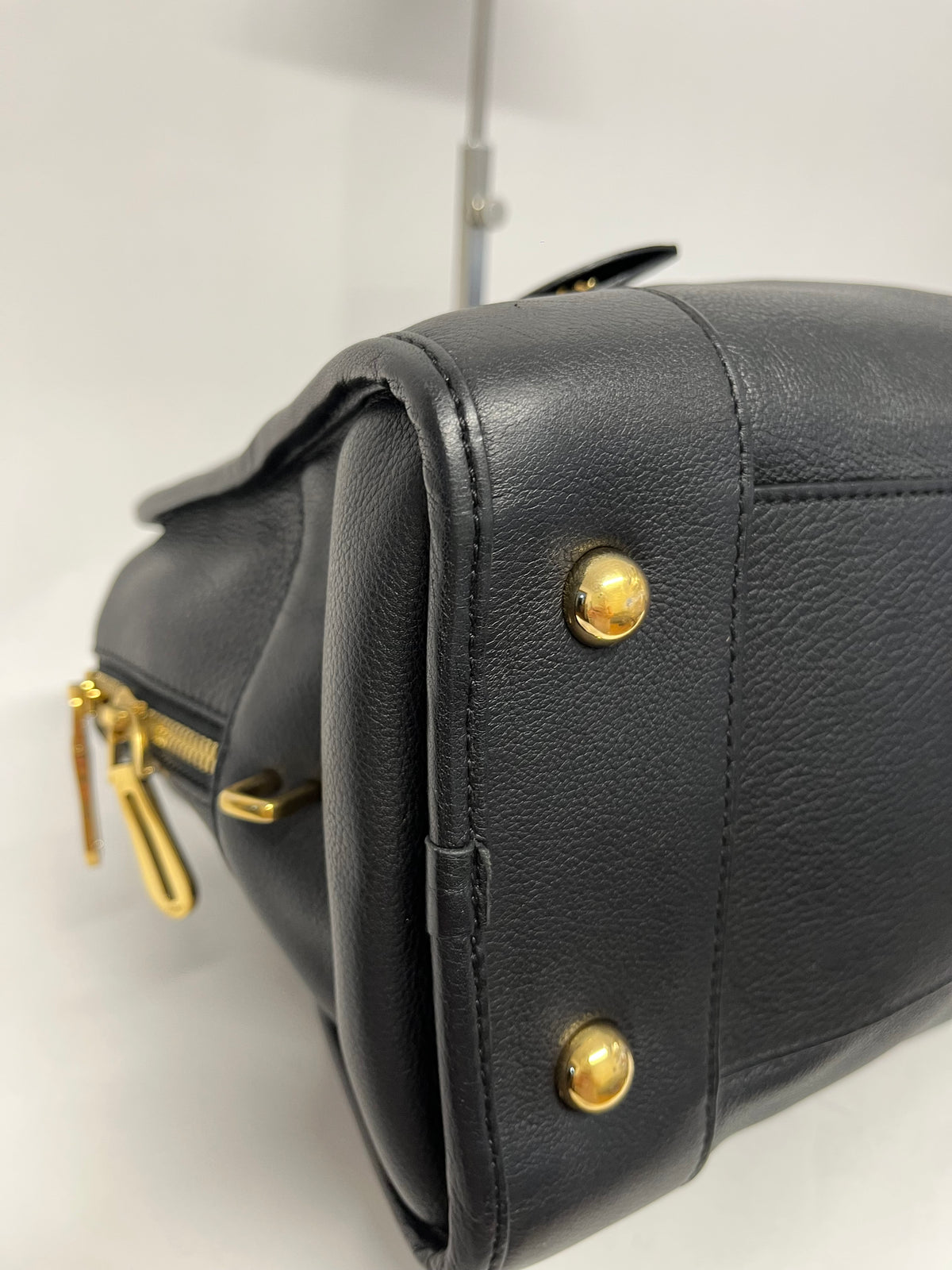 Loewe Amazona Negra Herrajes Dorados